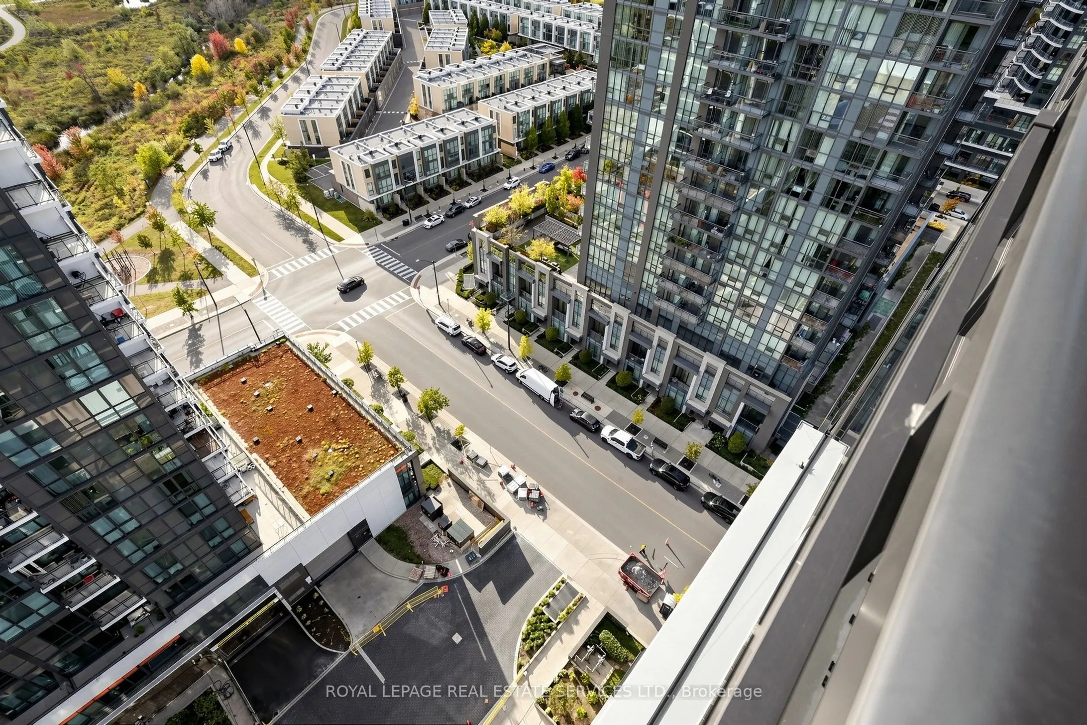 55 Eglinton Avenue W #1701
