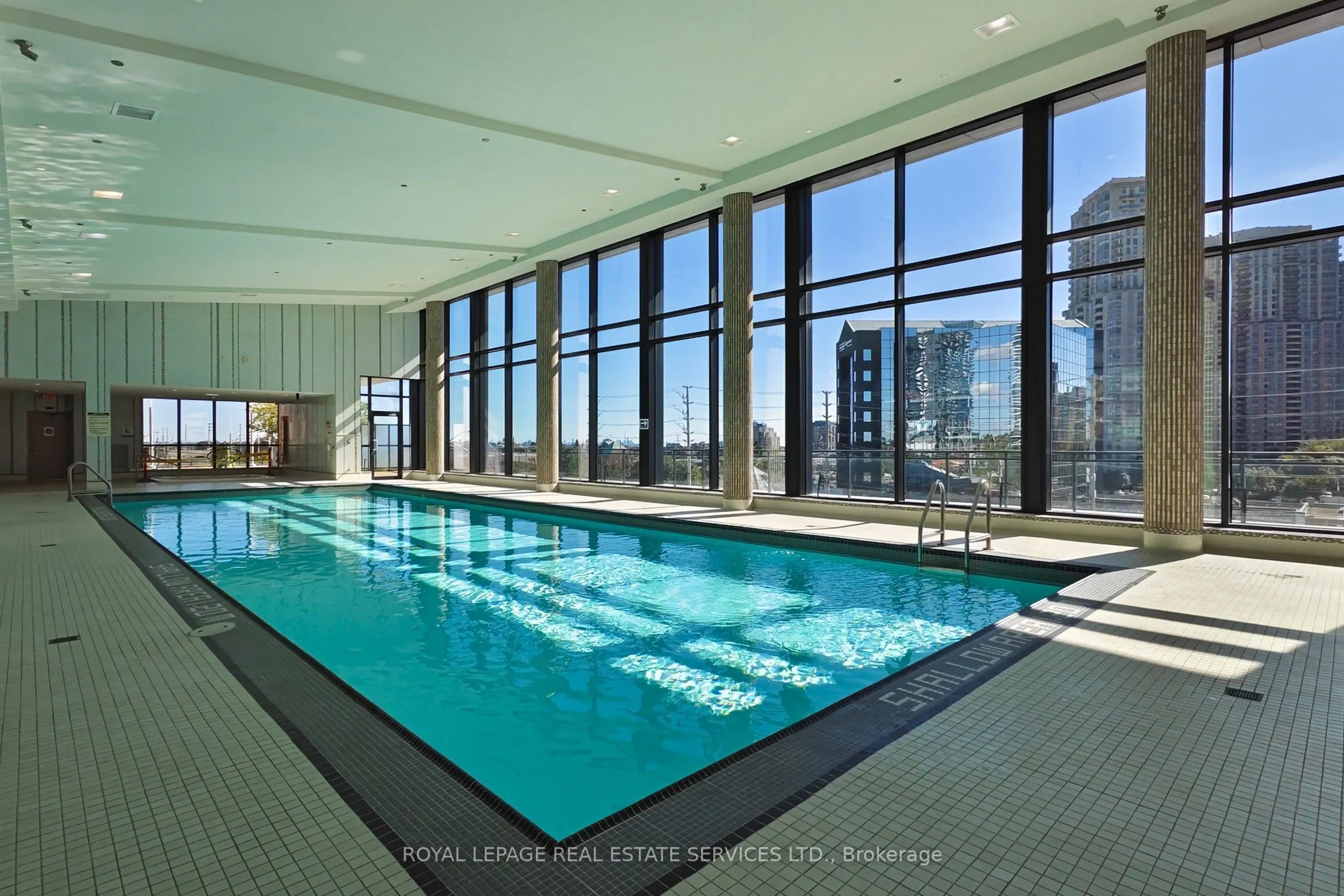 55 Eglinton Avenue W #1701