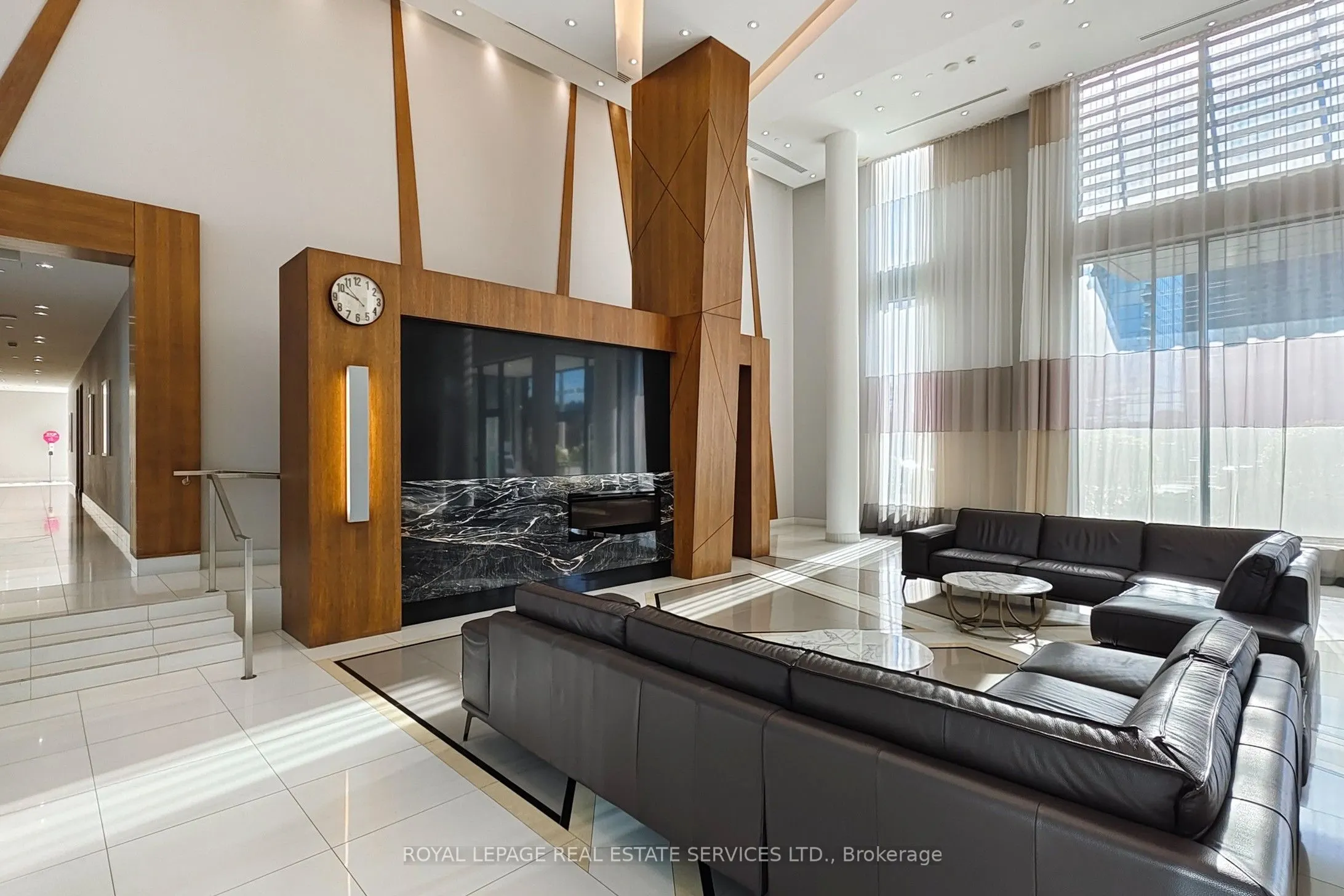 55 Eglinton Avenue W #1701