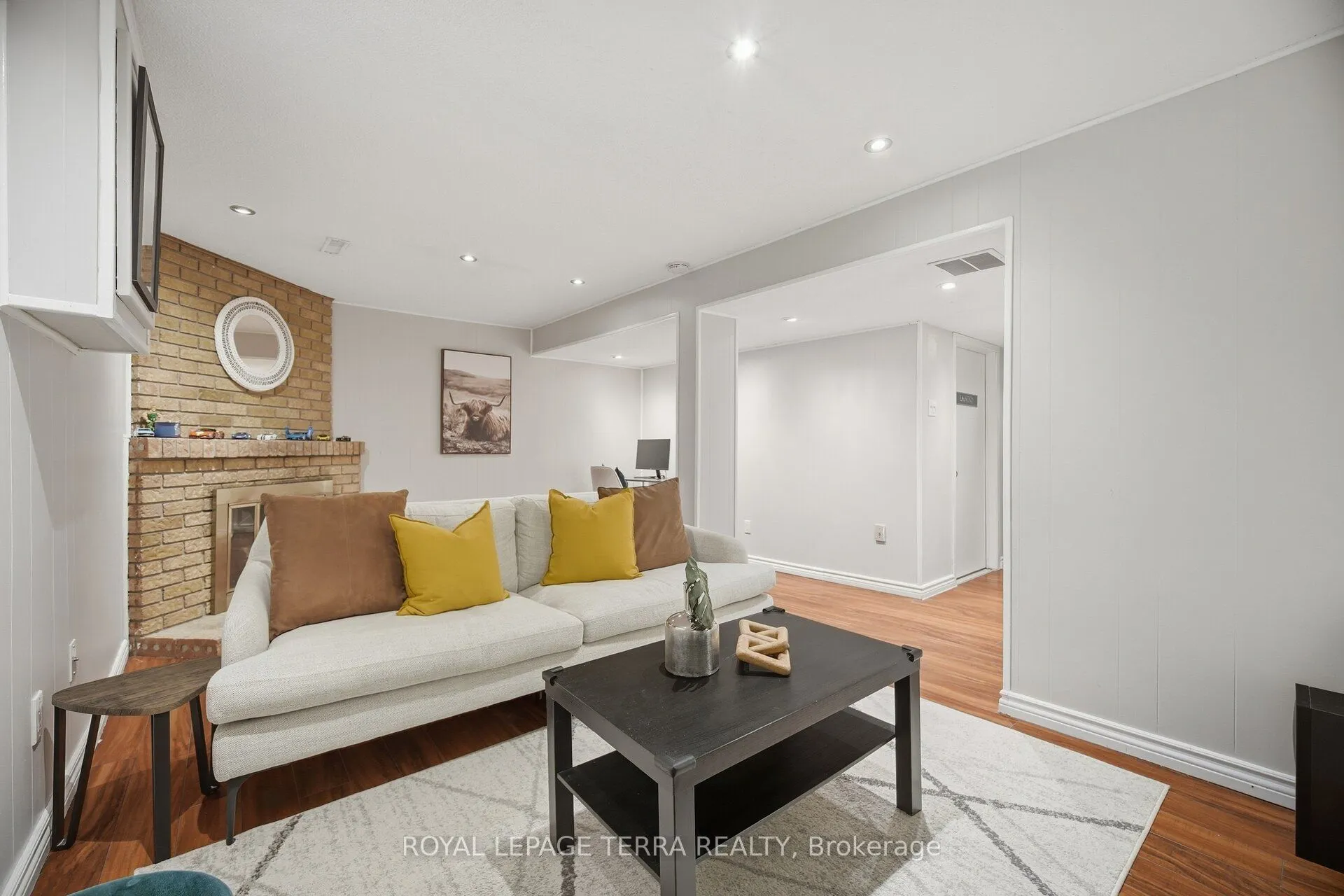 1951 Rathburn Road E #138