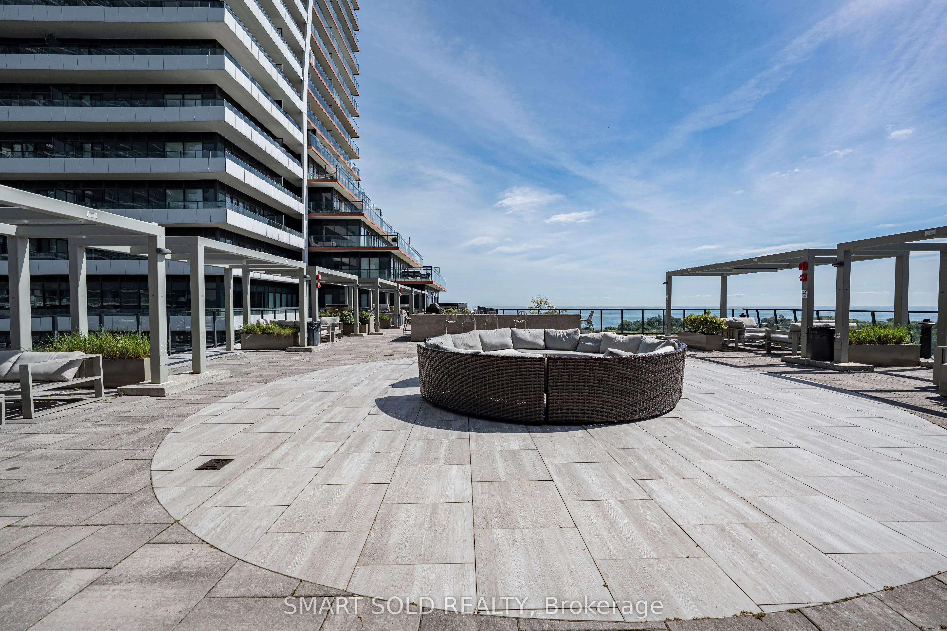 30 Shore Breeze Drive #2313