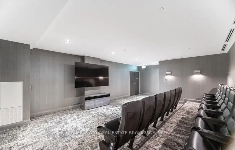 38 Annie Craig Drive #5002