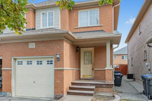 39 Ridgefield Court