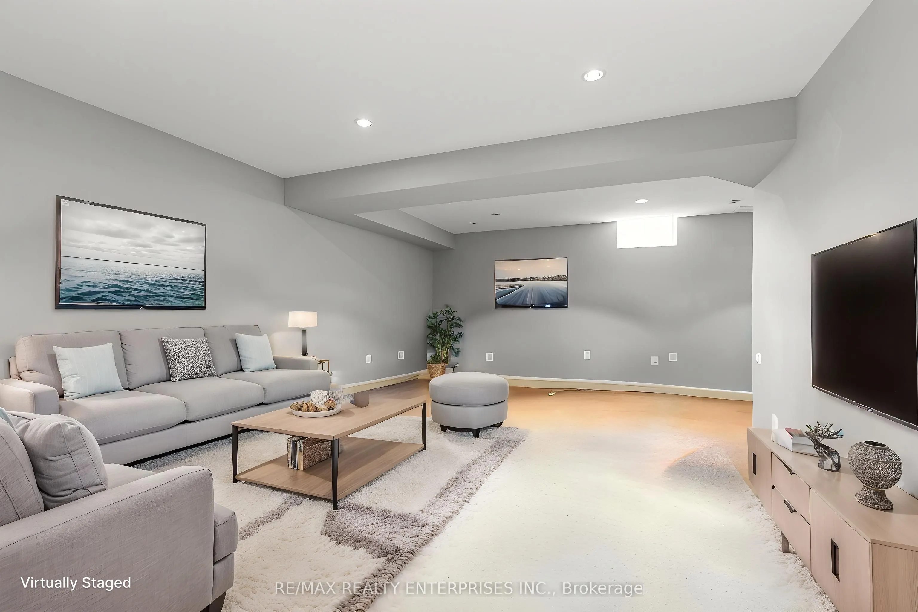 2248 Seton Crescent
