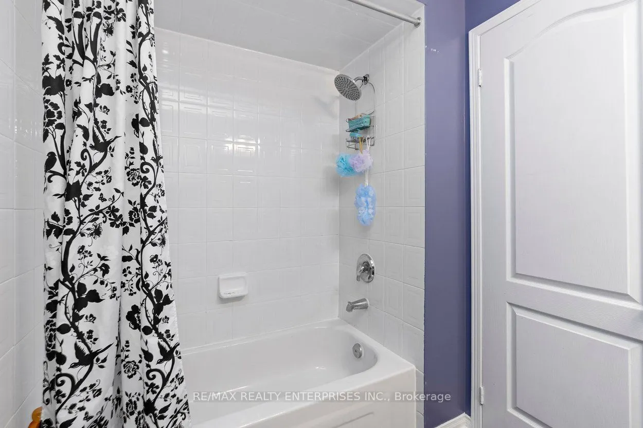 2248 Seton Crescent