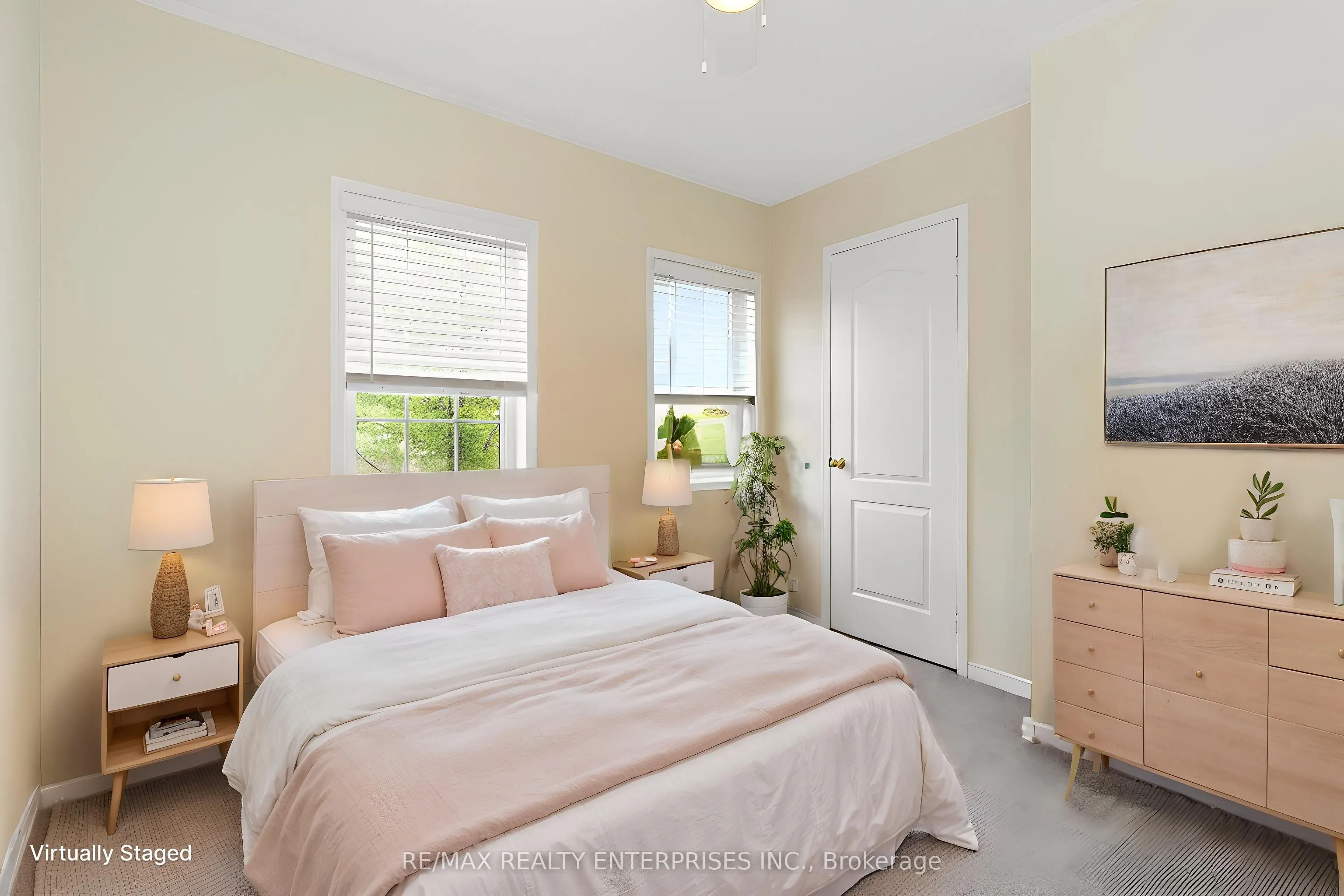 2248 Seton Crescent