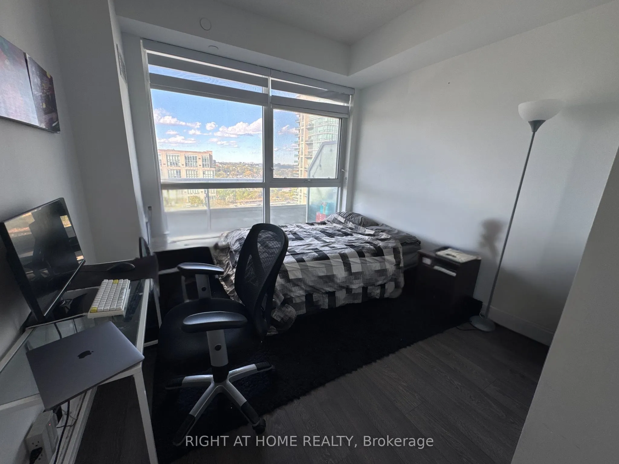 251 Manitoba Street #1411
