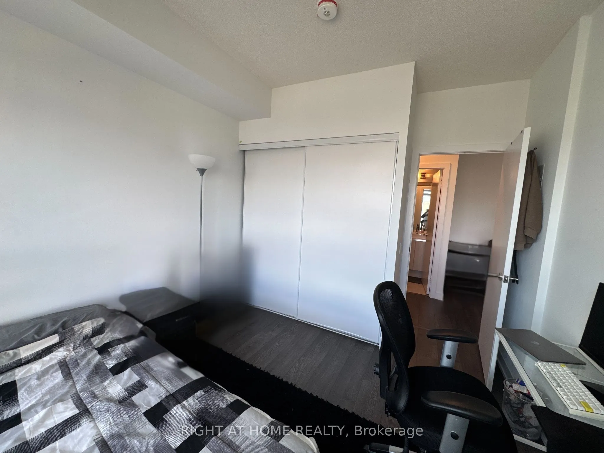 251 Manitoba Street #1411