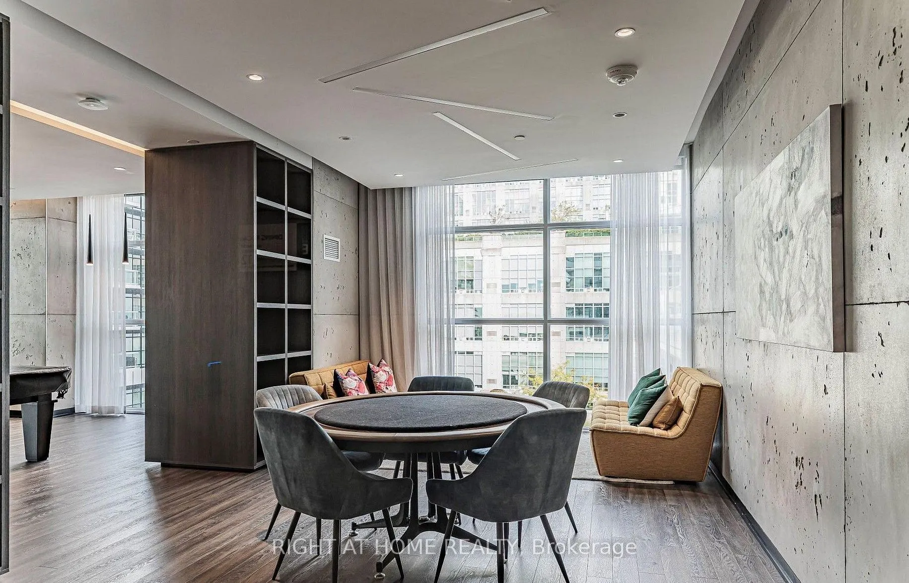 251 Manitoba Street #1411