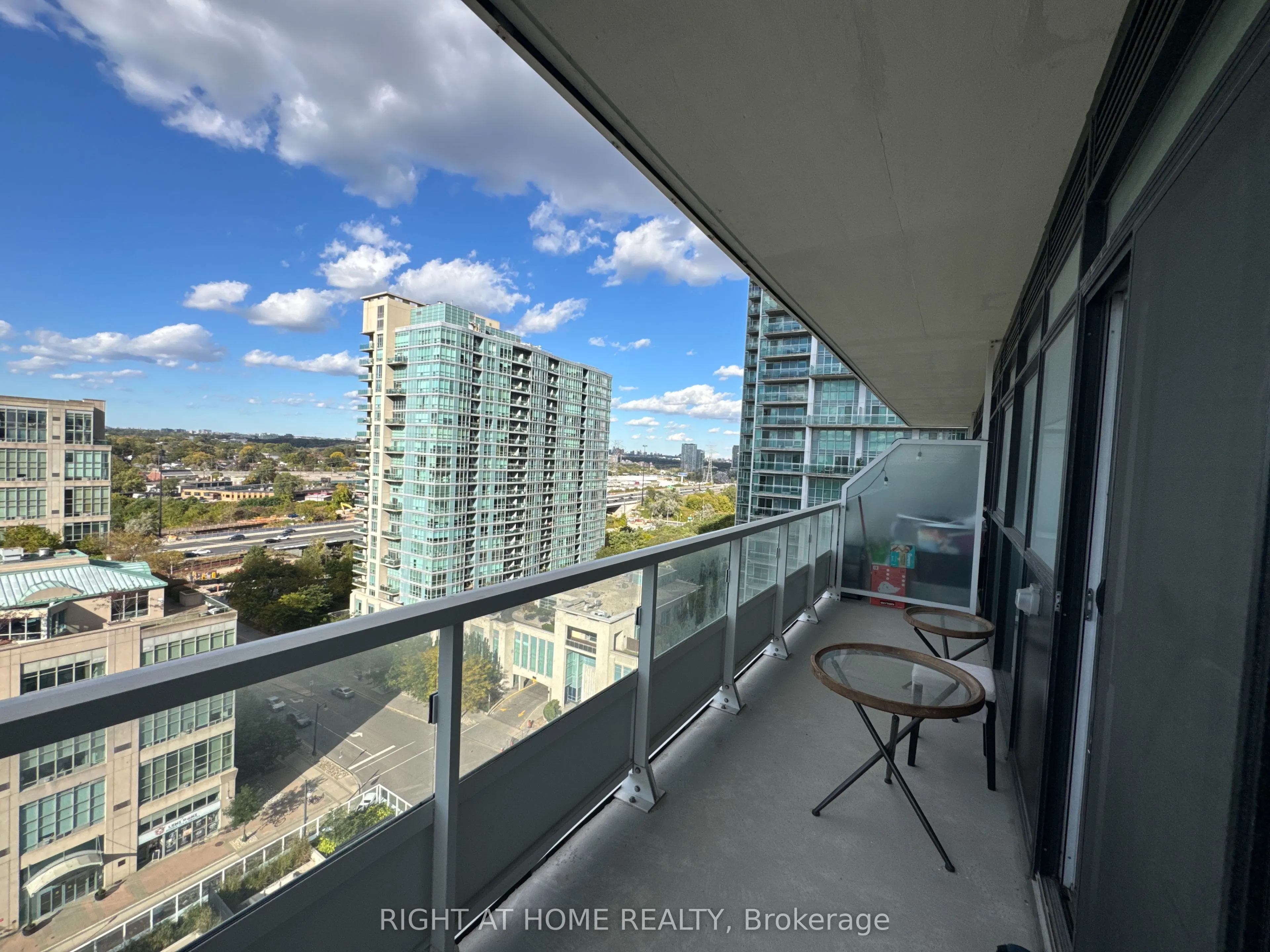 251 Manitoba Street #1411