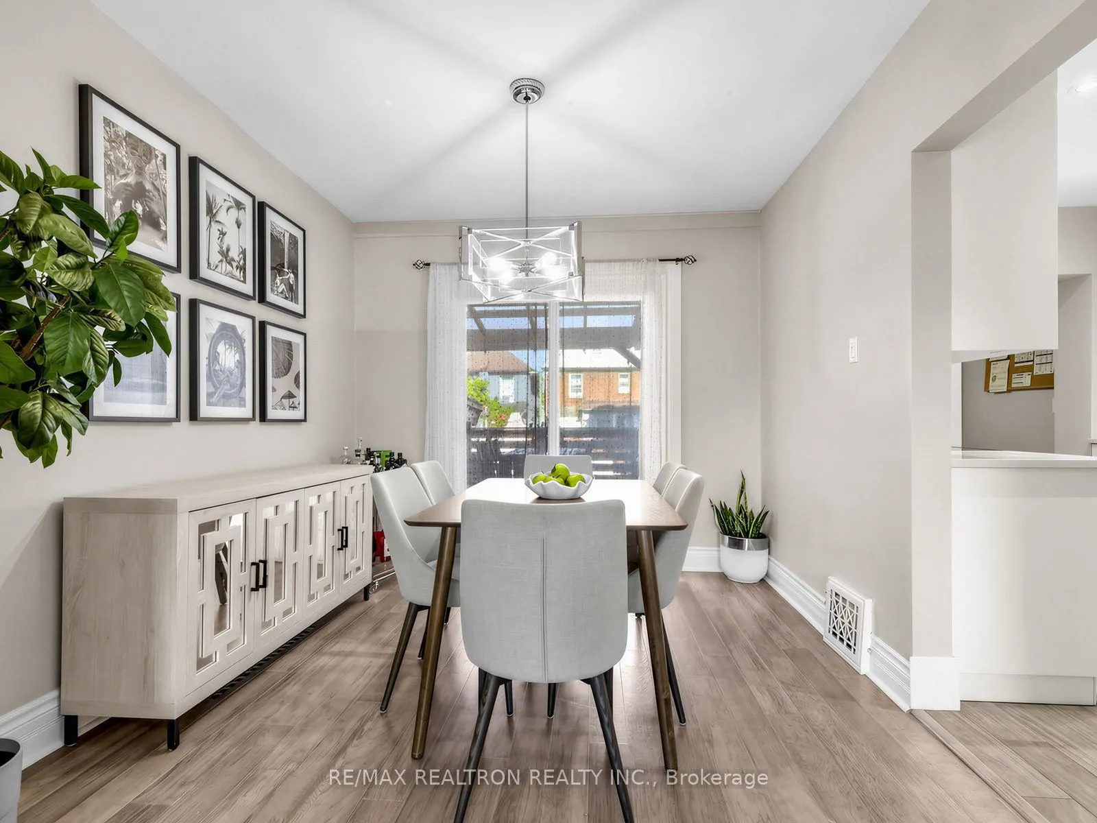22 Mahoney Avenue