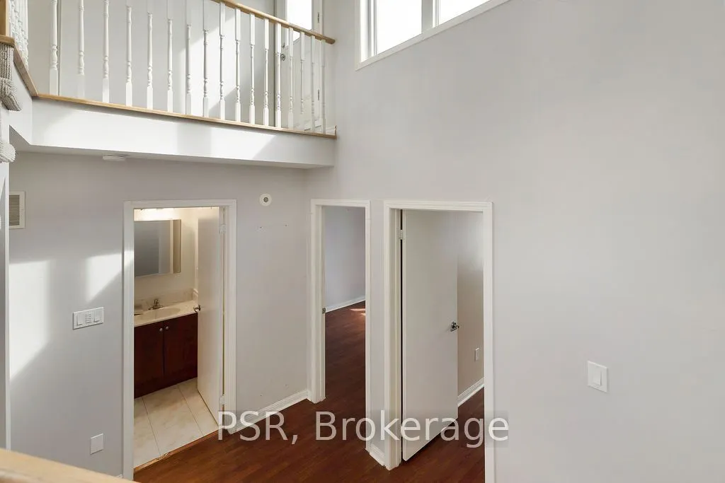 20 Laidlaw Street #1104