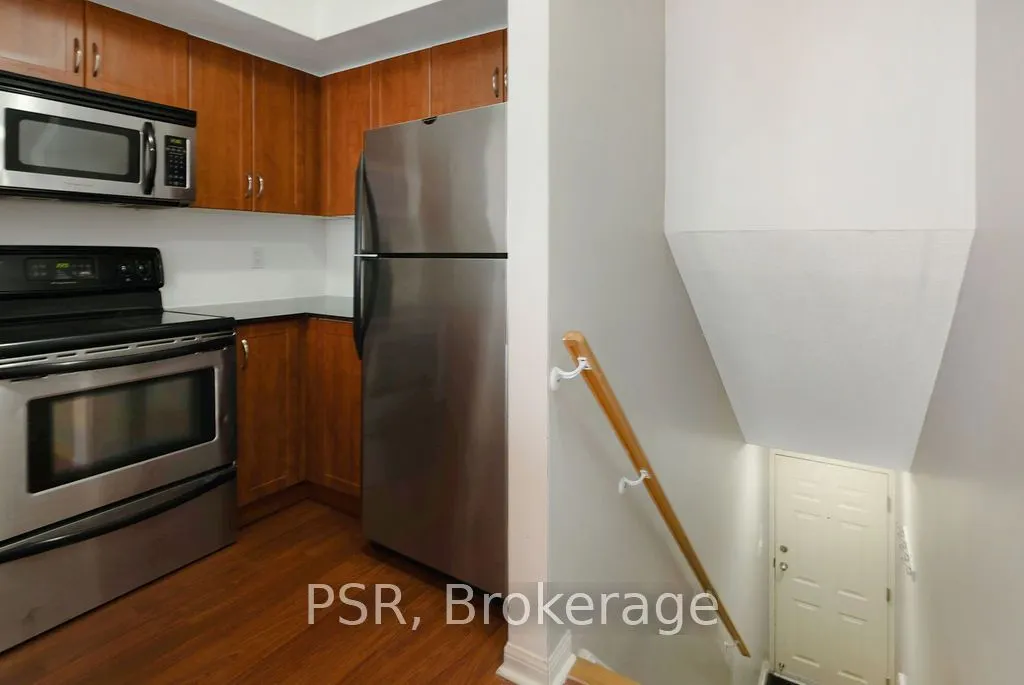 20 Laidlaw Street #1104