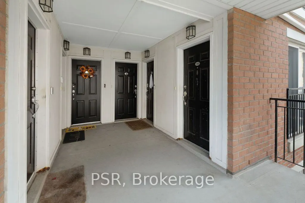 20 Laidlaw Street #1104