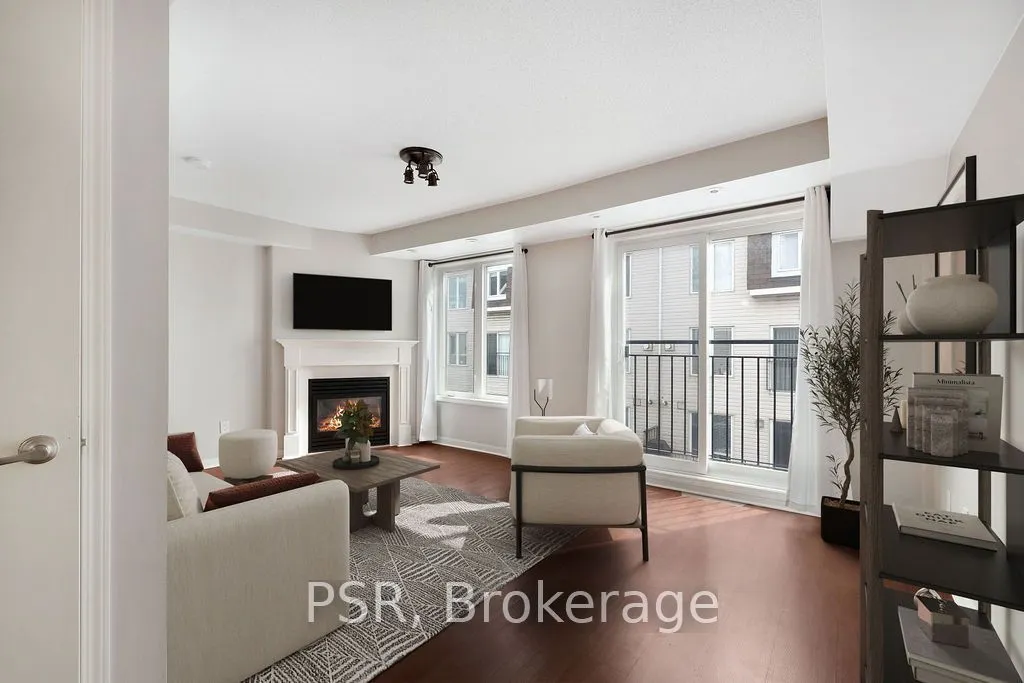 20 Laidlaw Street #1104