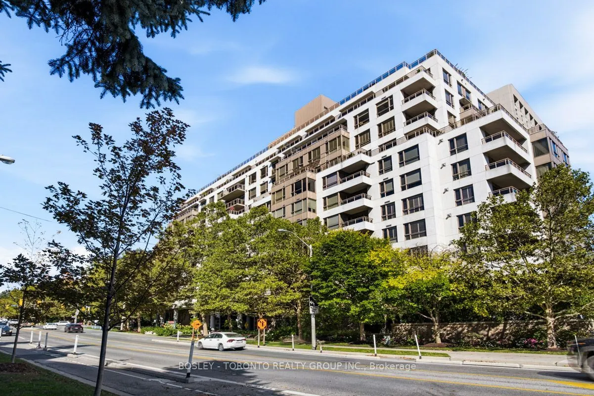 2662 Bloor Street W #1001