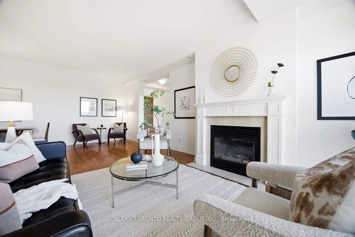 2662 Bloor Street W #1001