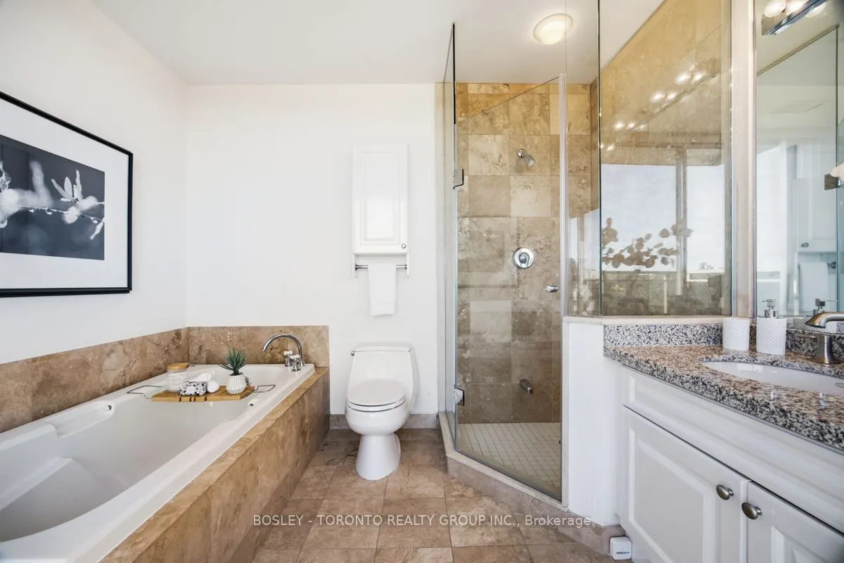2662 Bloor Street W #1001