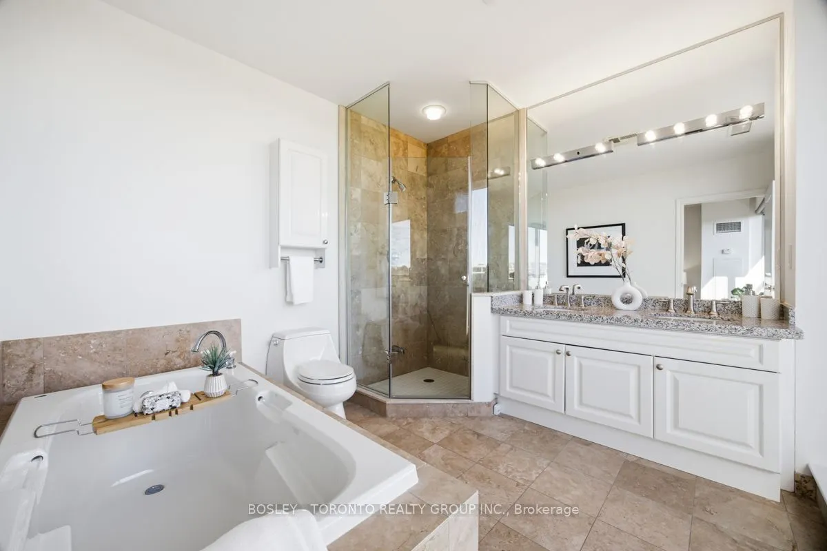 2662 Bloor Street W #1001