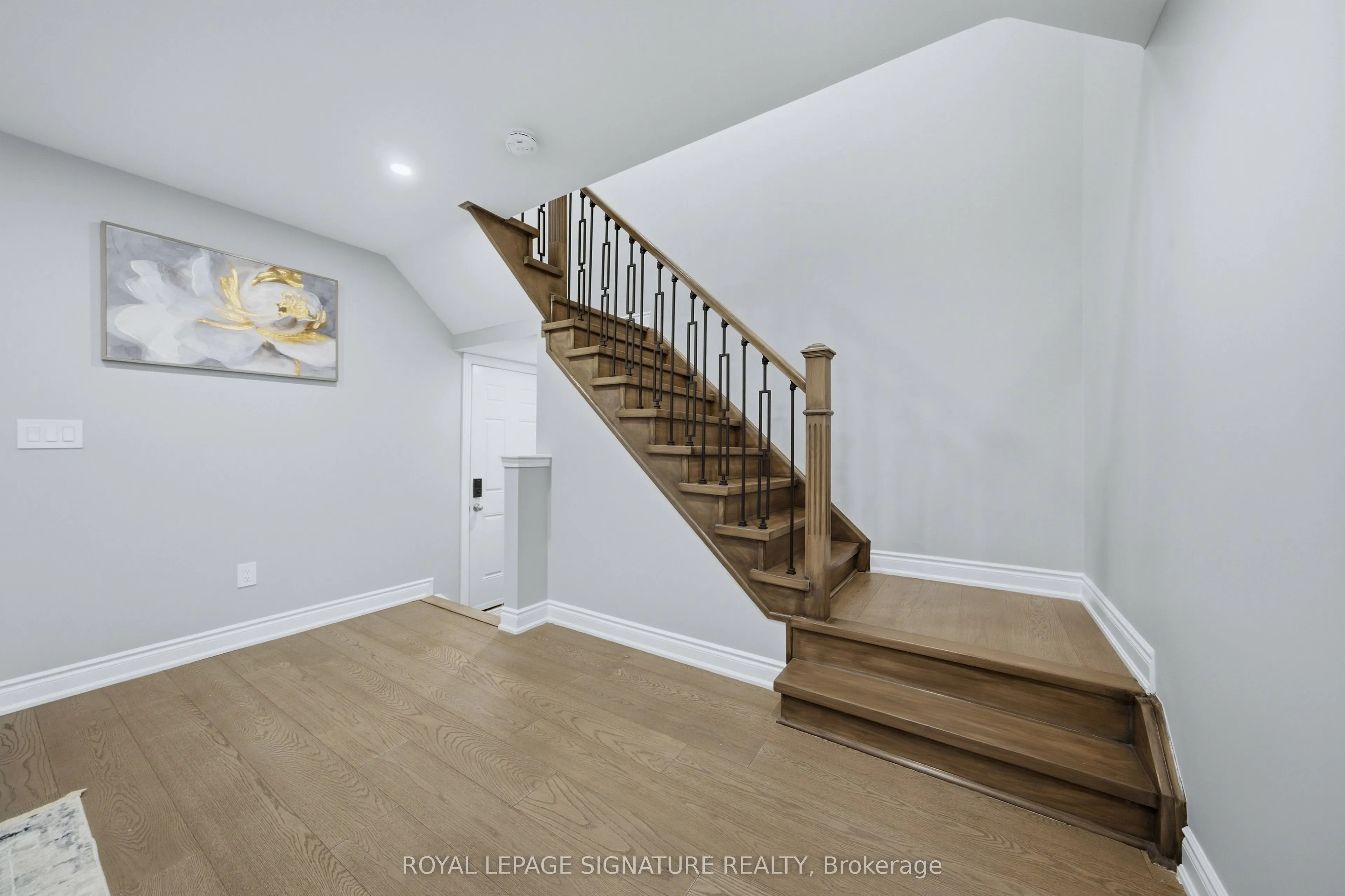 72 Tarquini Crescent