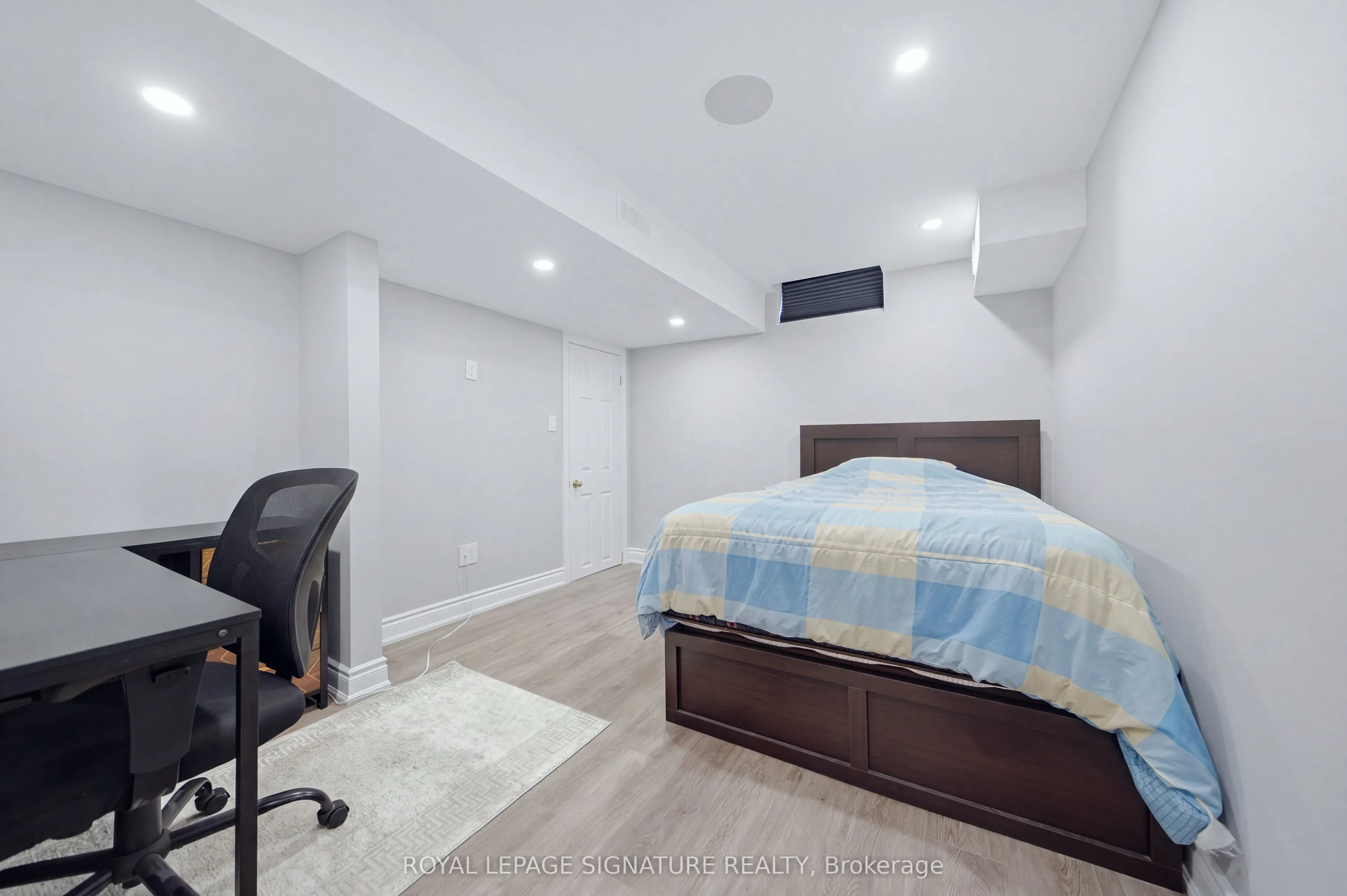 72 Tarquini Crescent