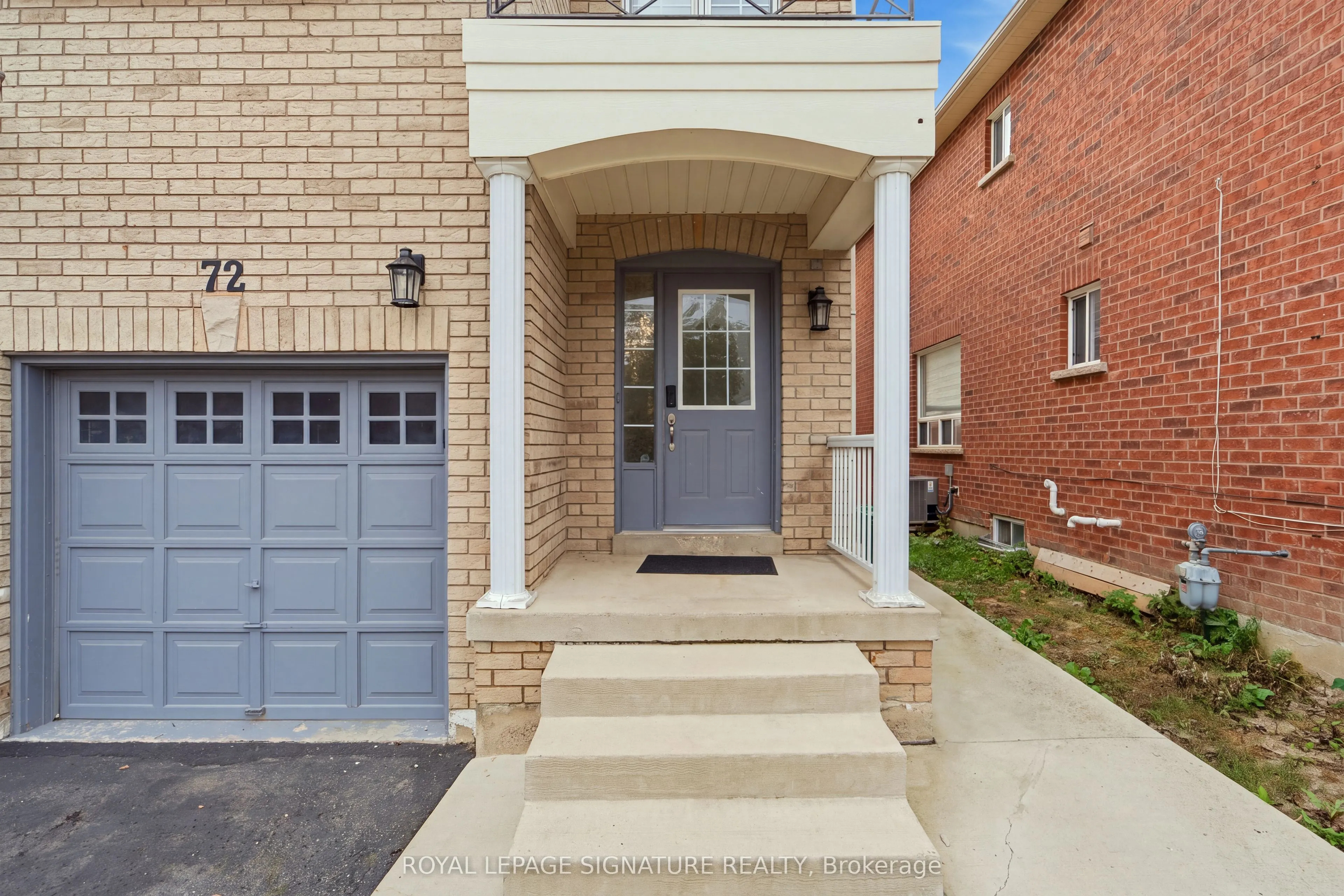72 Tarquini Crescent