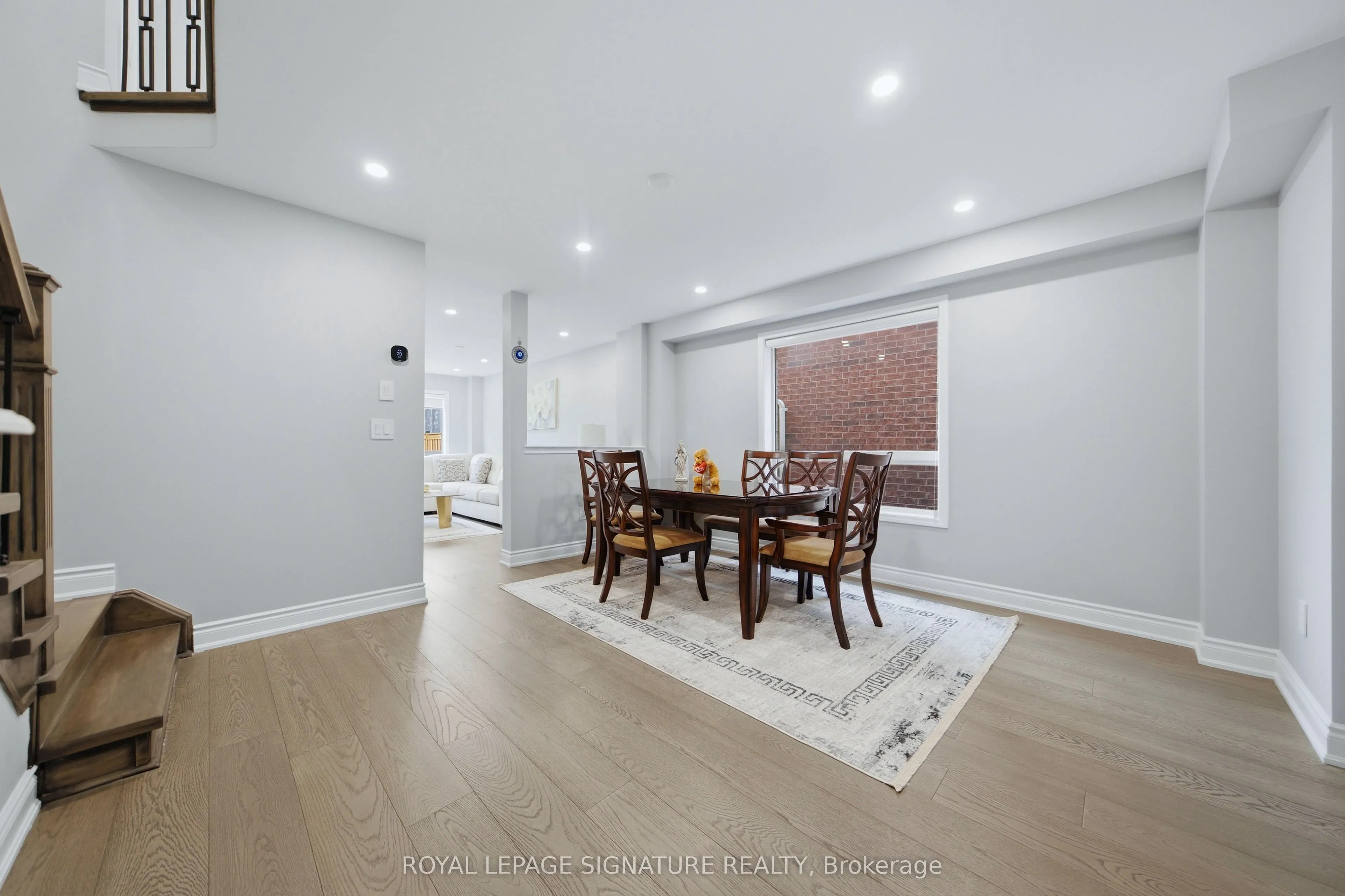 72 Tarquini Crescent