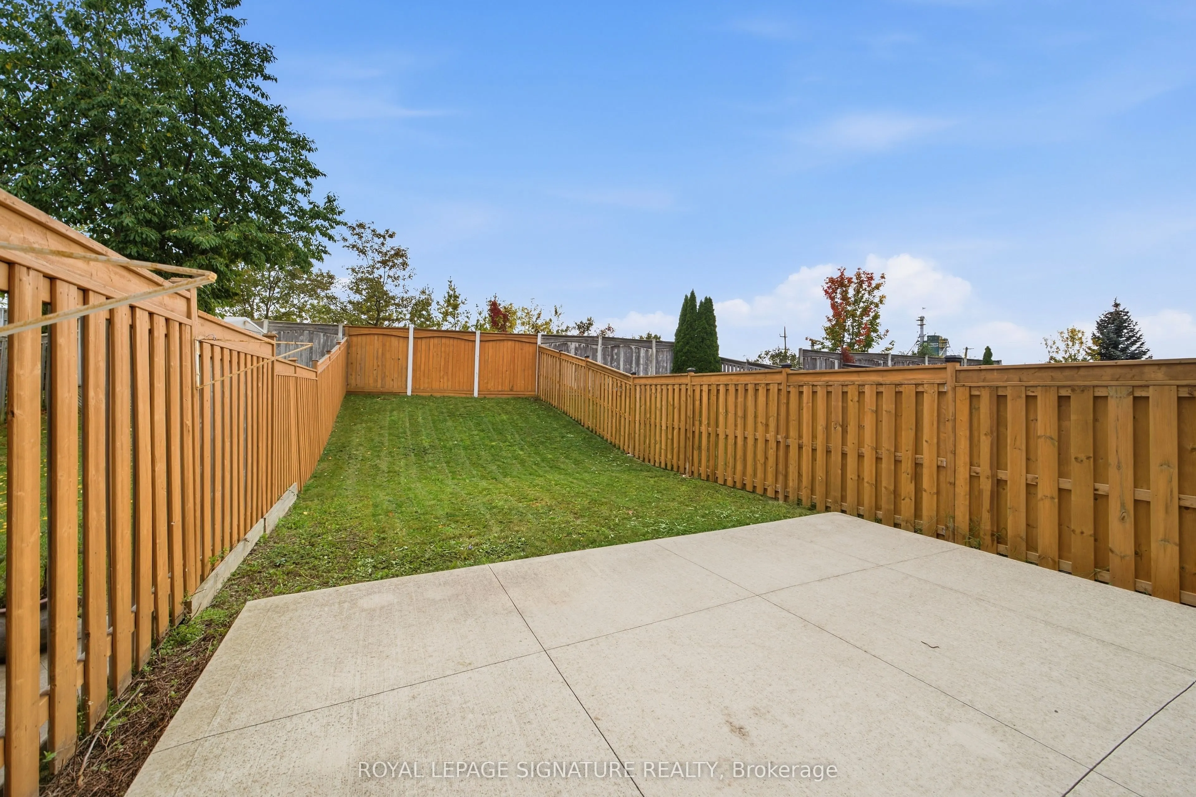 72 Tarquini Crescent