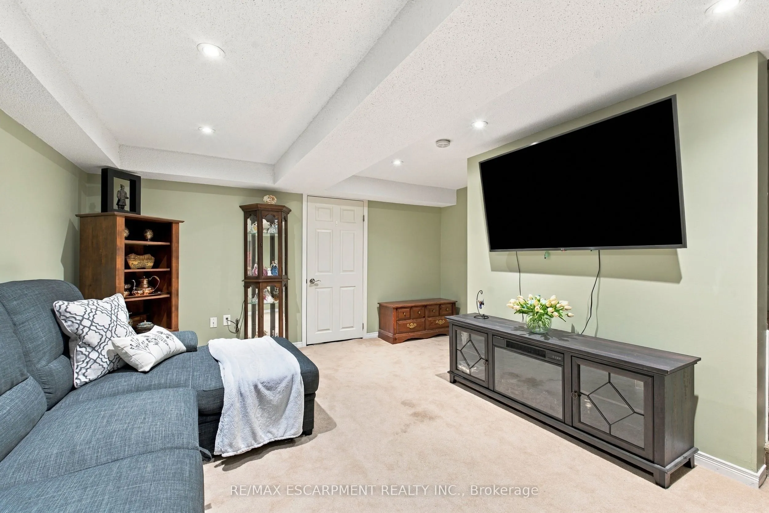 4200 Kilmer Drive #3