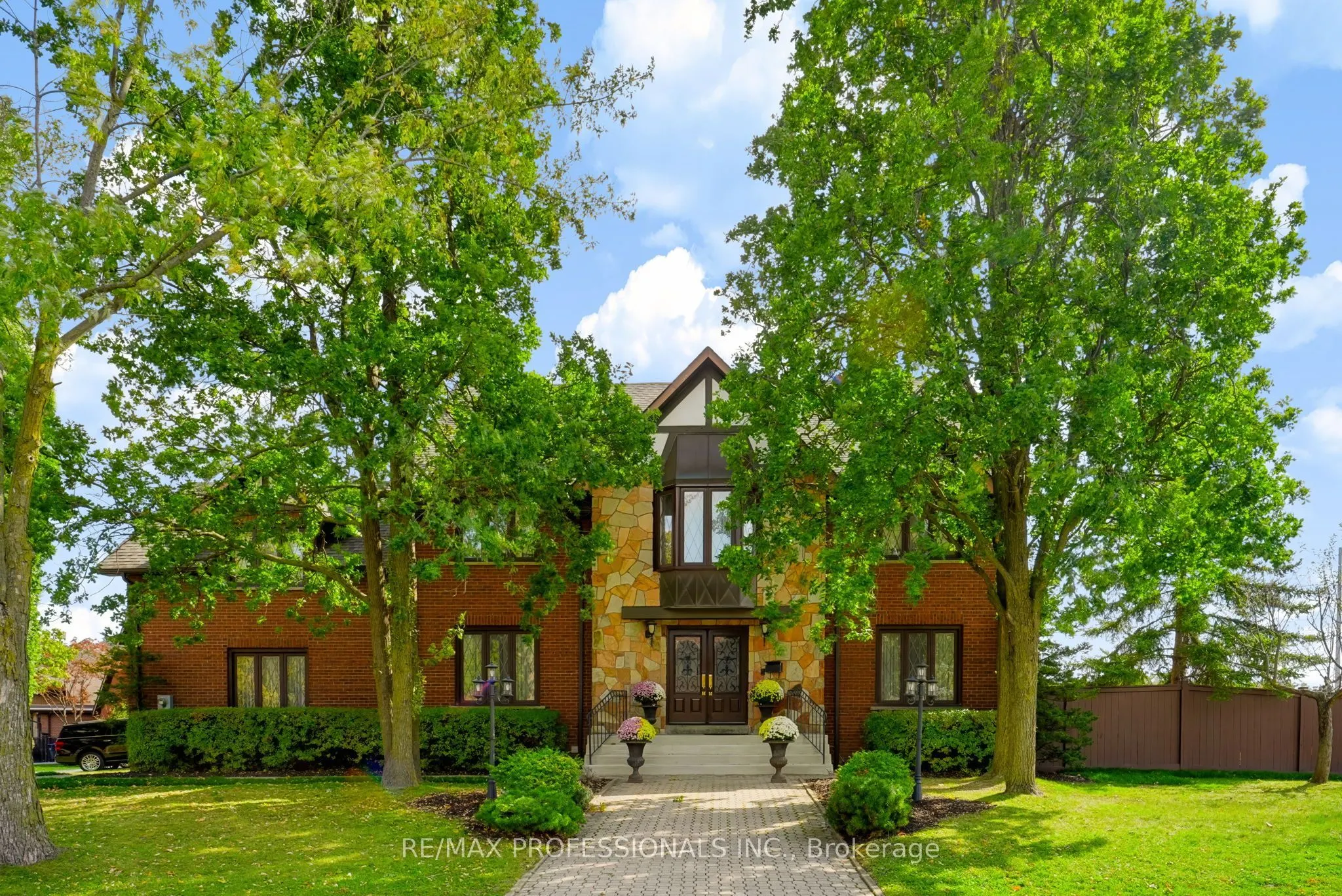 3979 River Mill Way