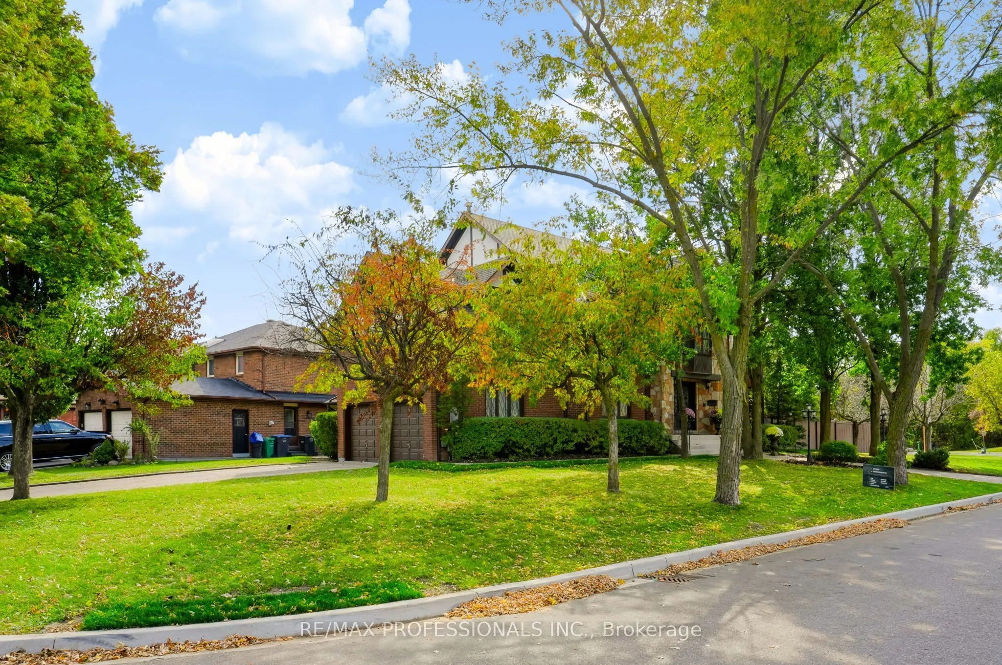 3979 River Mill Way
