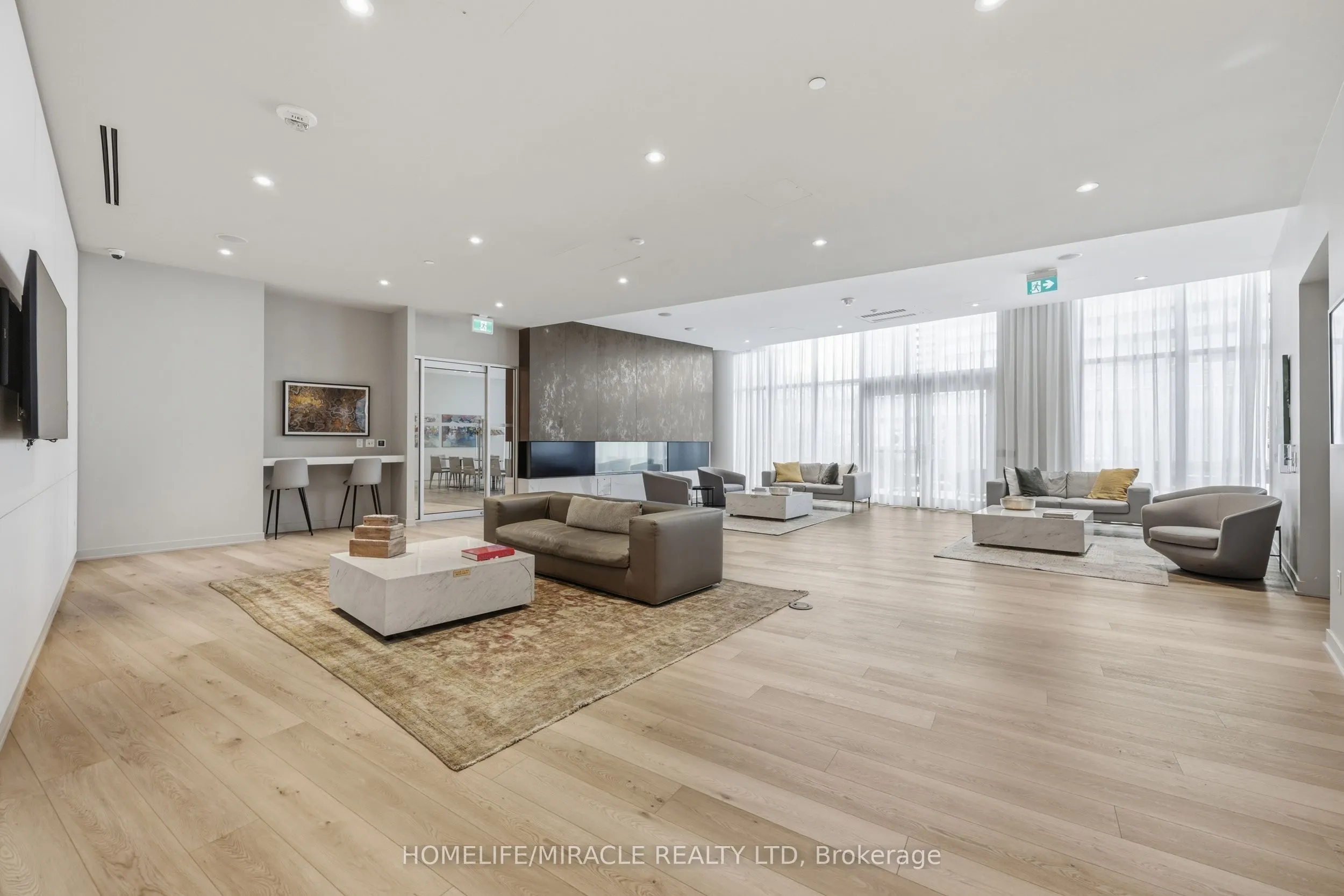 3900 Confederation Parkway #3709