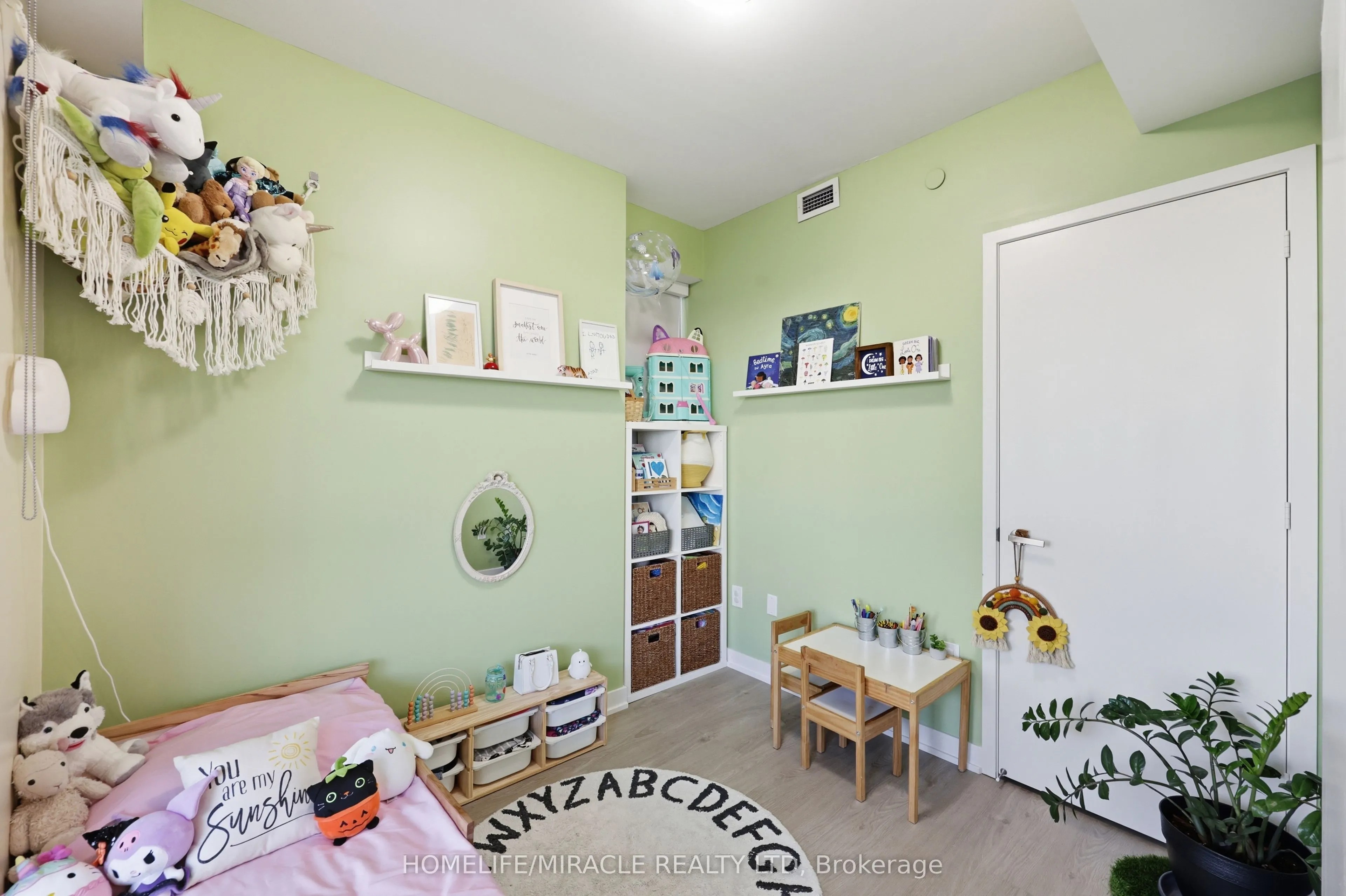 3900 Confederation Parkway #3709