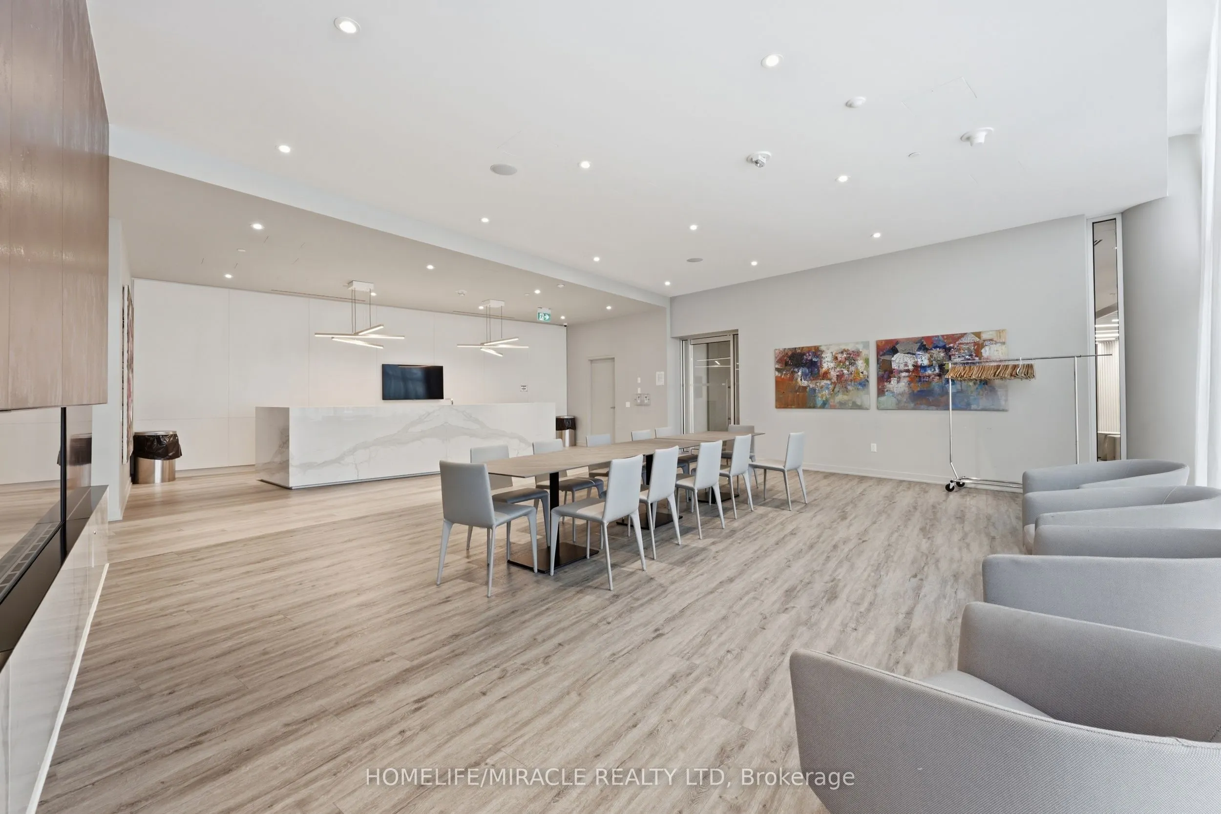 3900 Confederation Parkway #3709