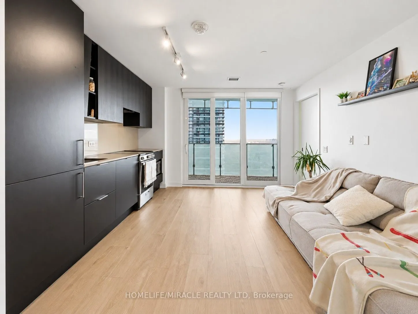 3900 Confederation Parkway #3709