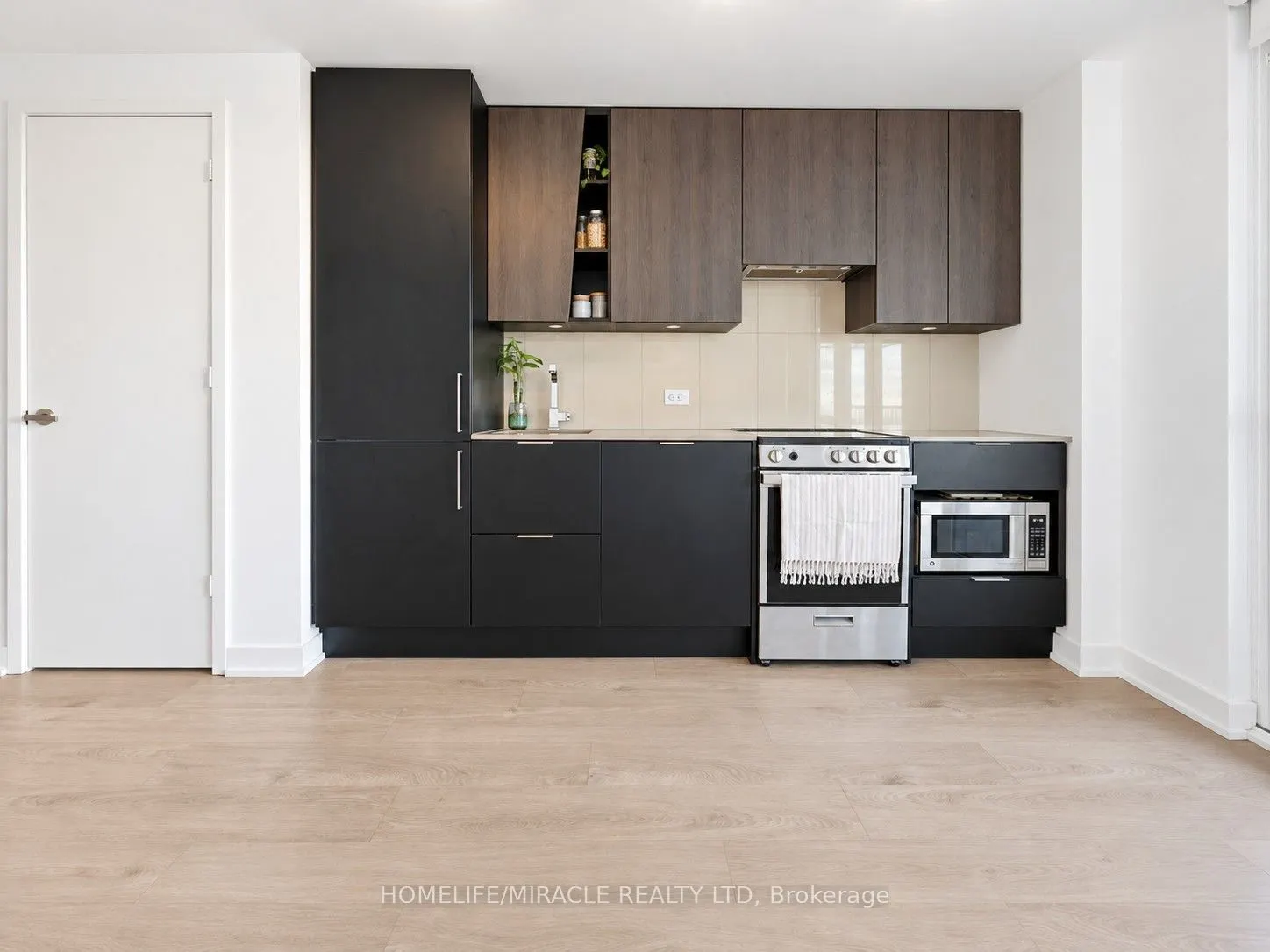 3900 Confederation Parkway #3709