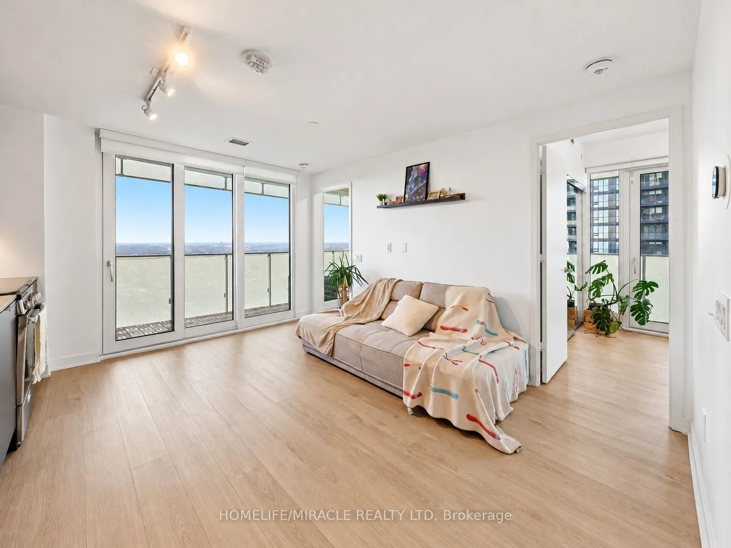 3900 Confederation Parkway #3709