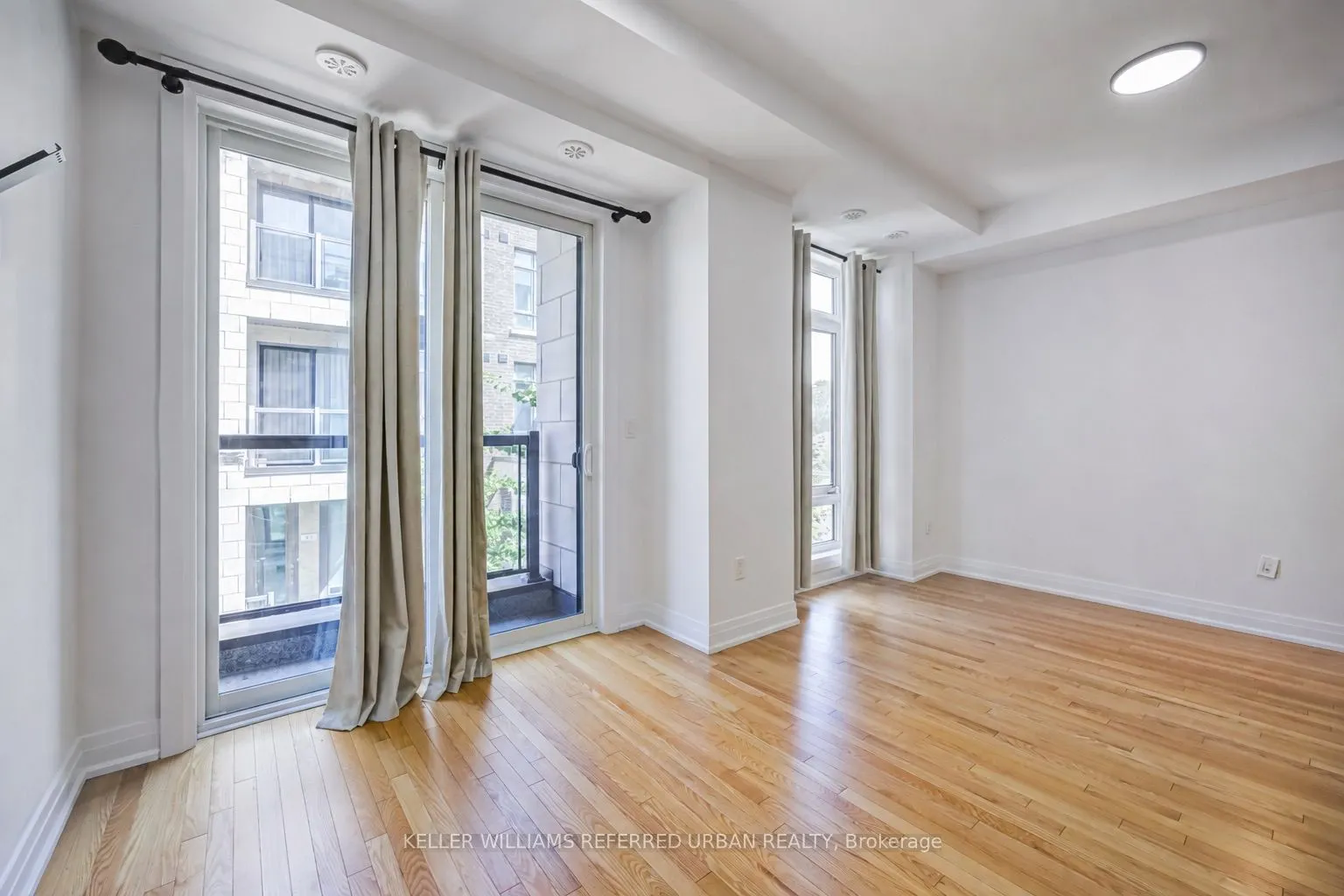 719 Lawrence Avenue W #52