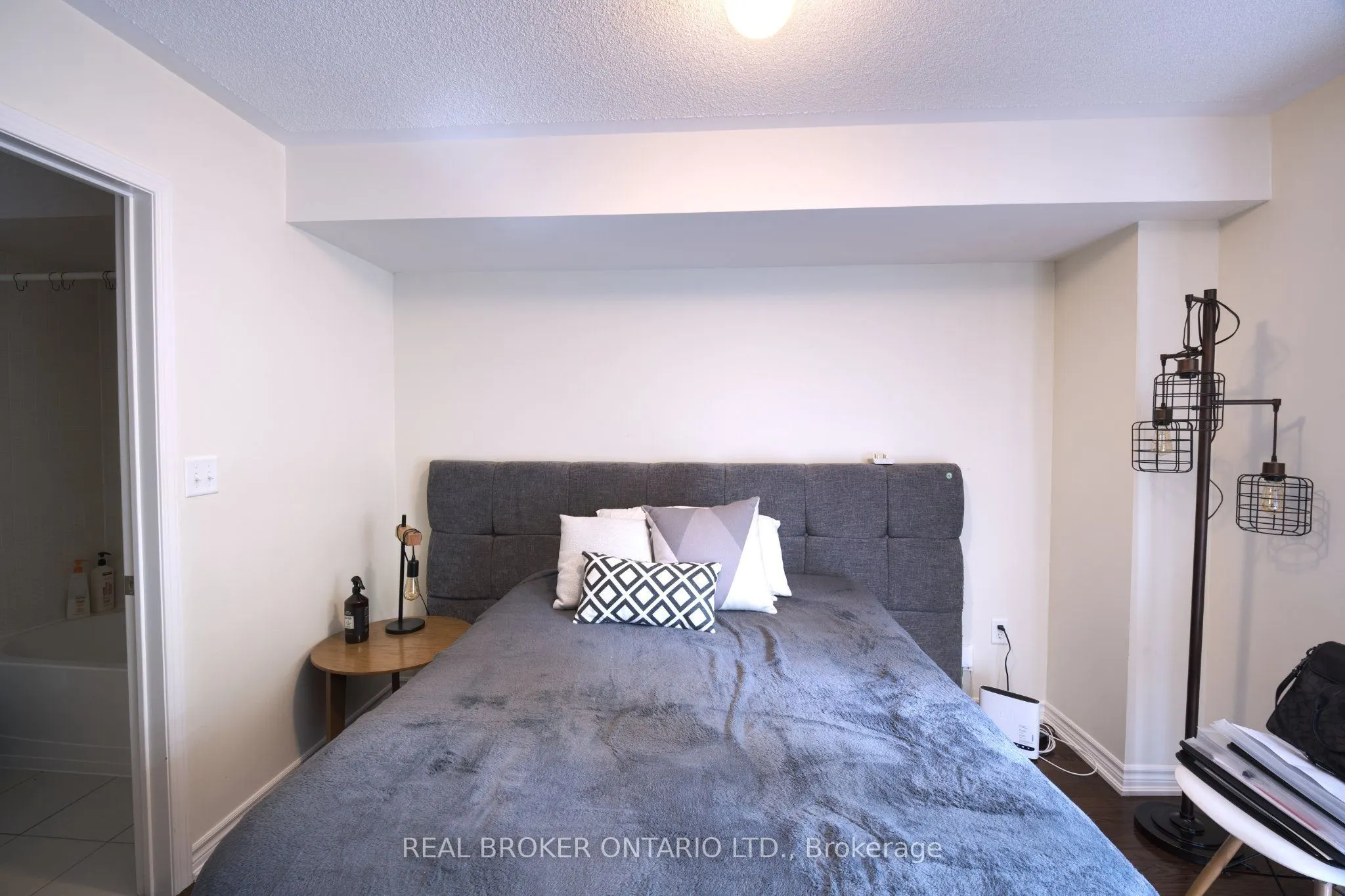 1123 Haig Boulevard #2