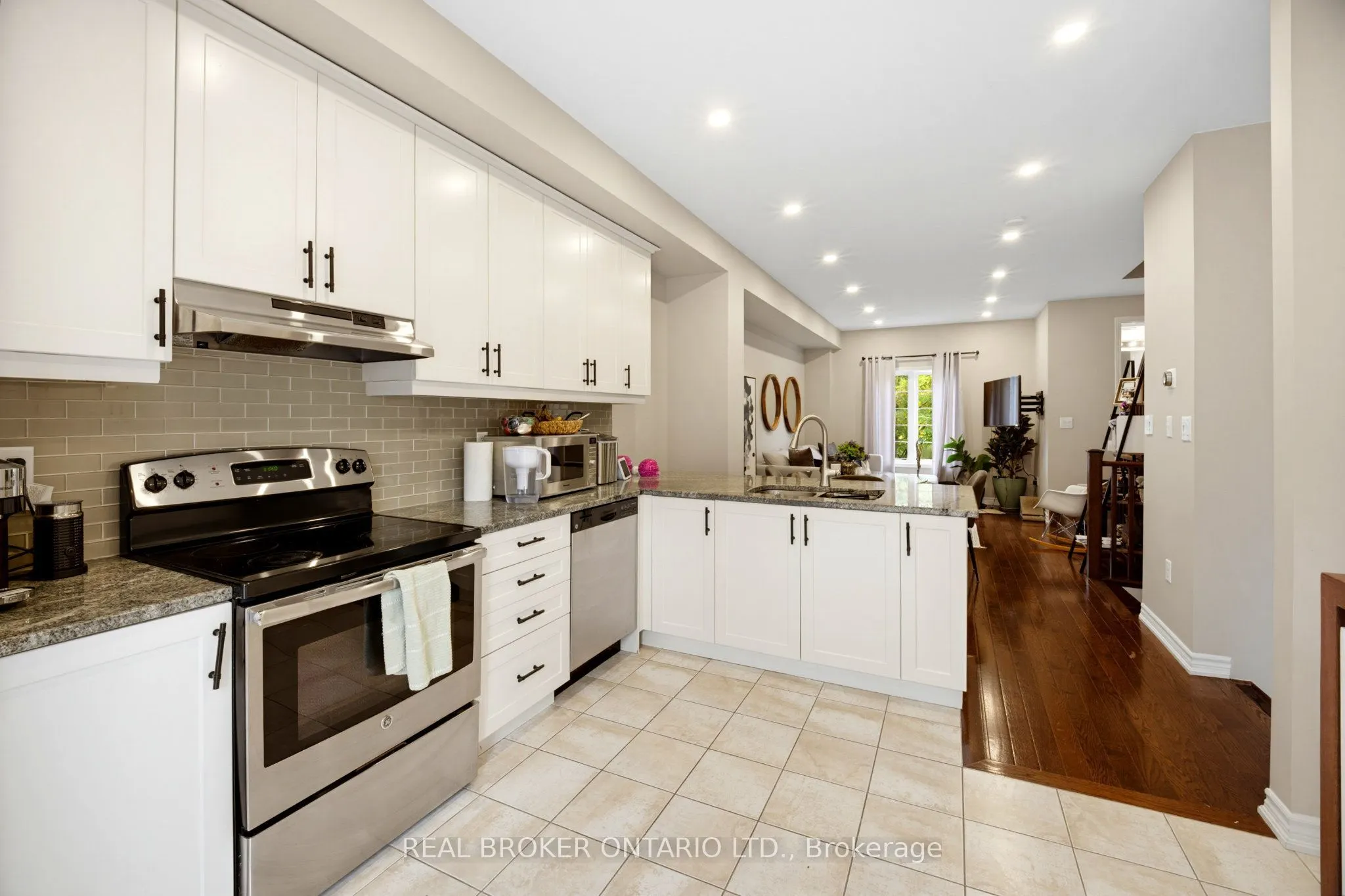 1123 Haig Boulevard #2