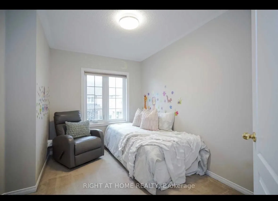 6399 Spinnaker Circle #121