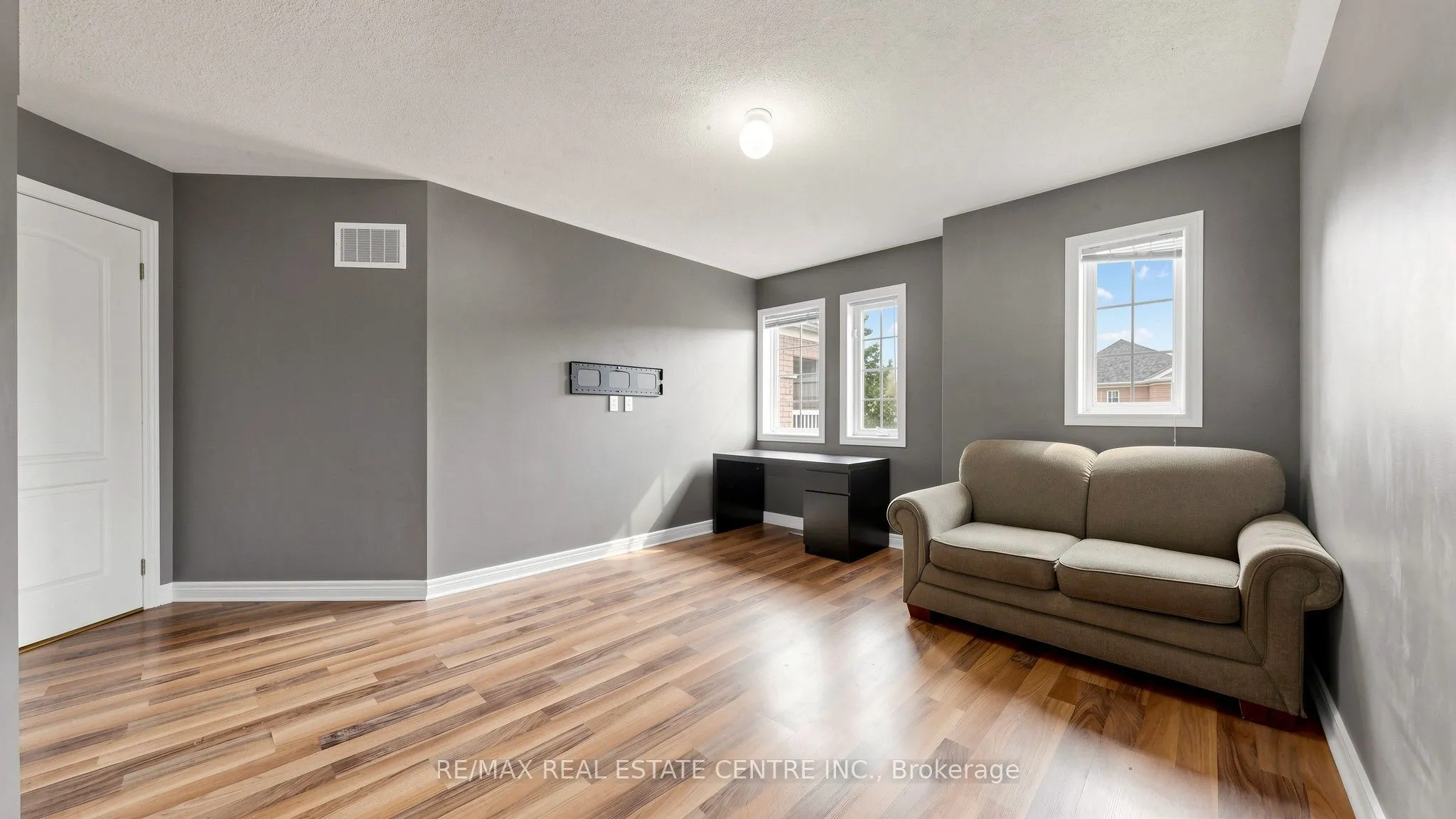 169 COOKE Crescent