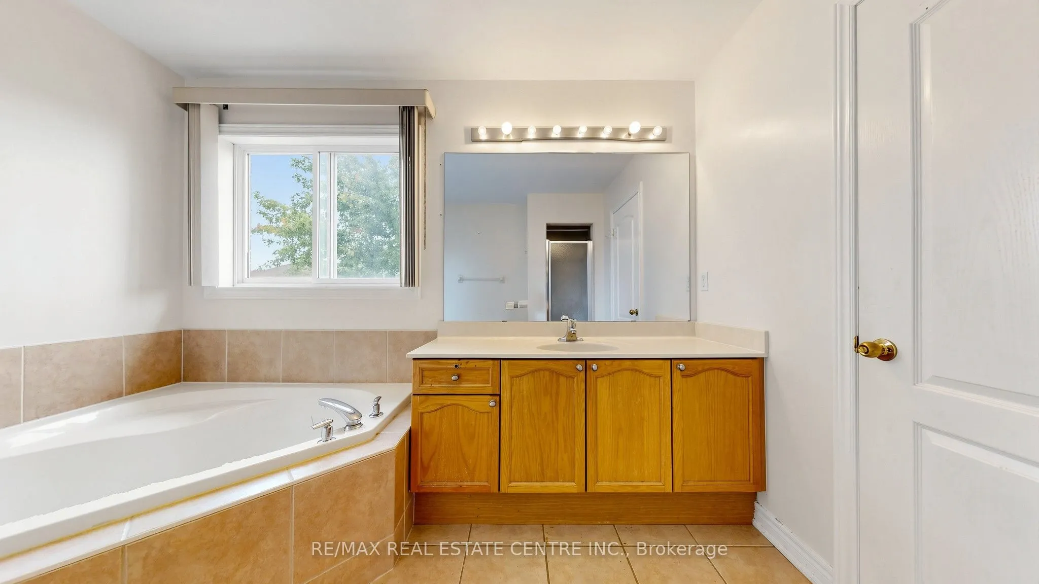 169 COOKE Crescent