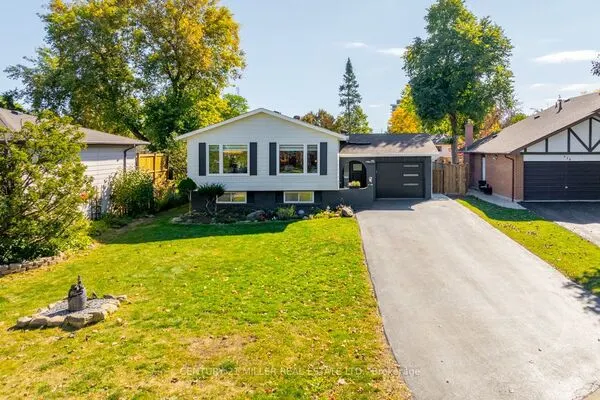 582 Strathcona Court