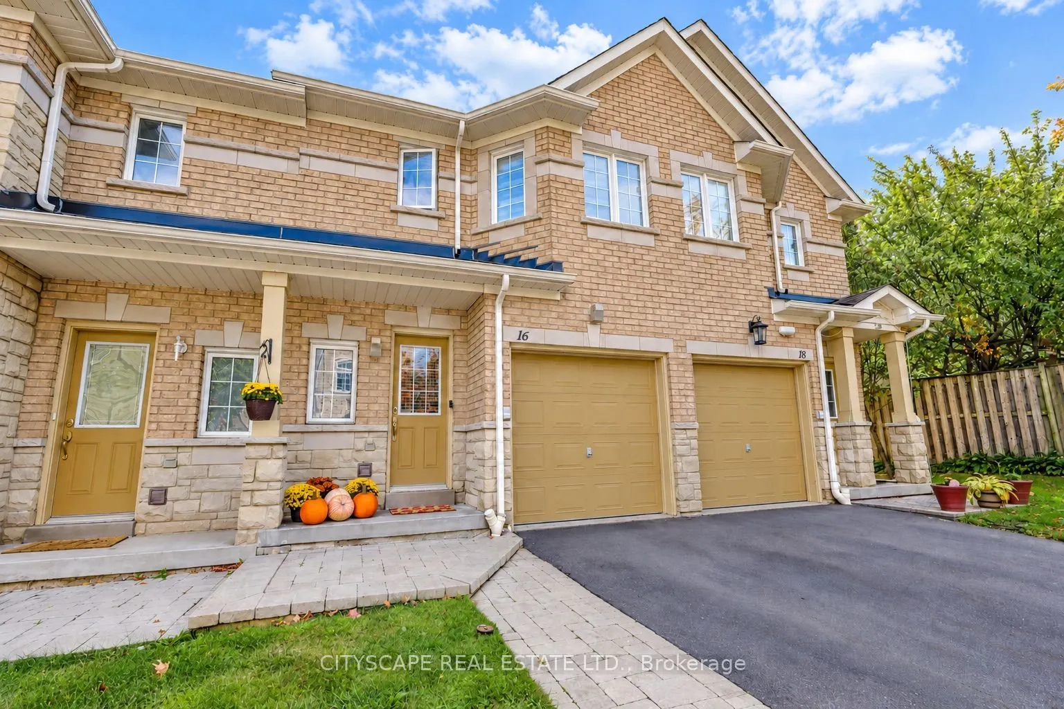 3150 Pinto Place #16