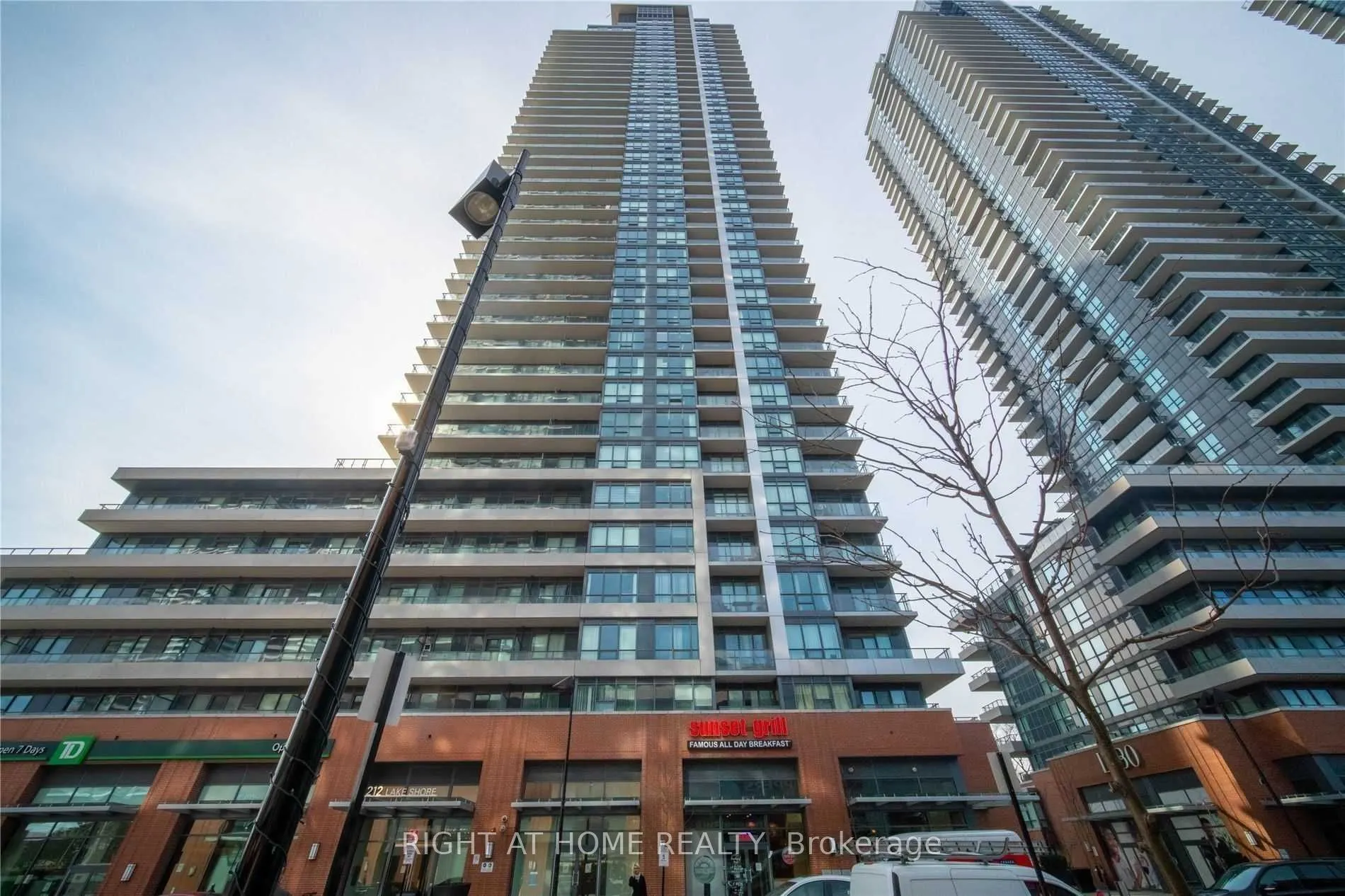 2212 Lake Shore Boulevard W #502
