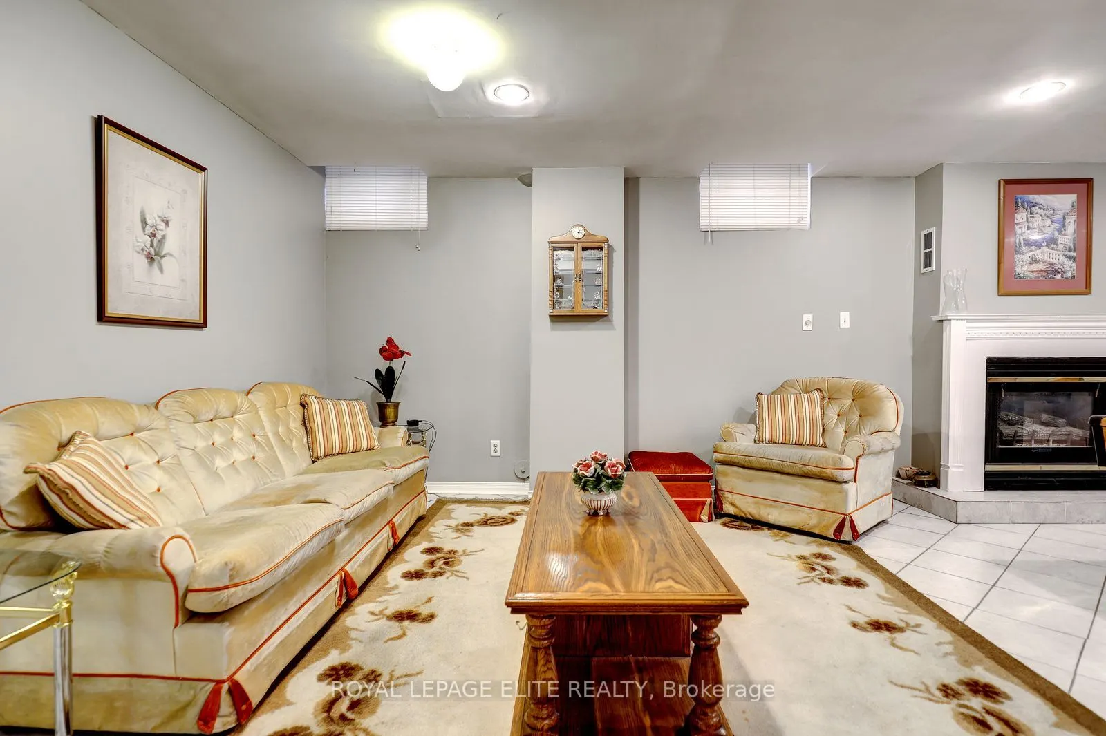 5 Pinecone Way E