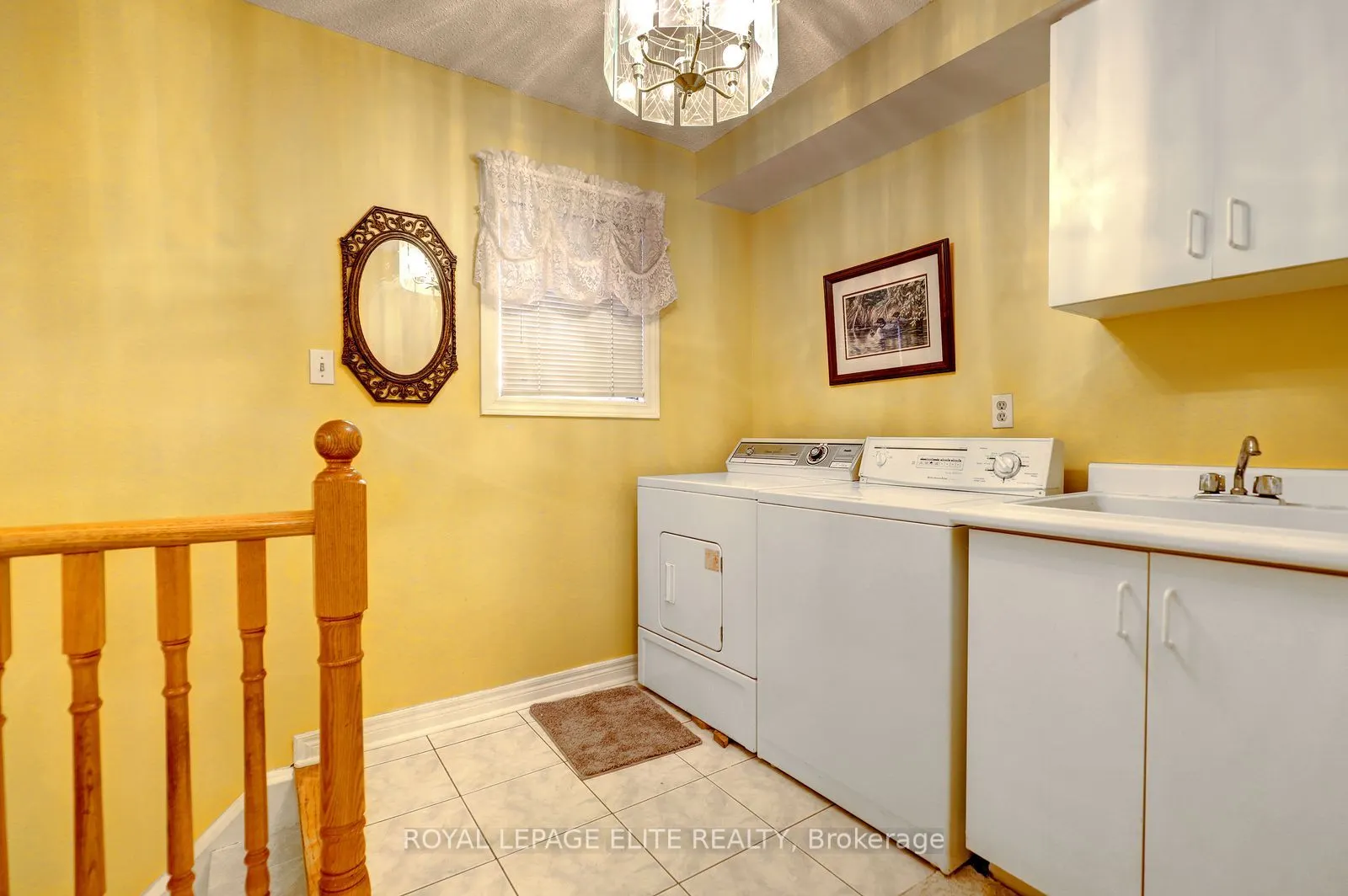 5 Pinecone Way E