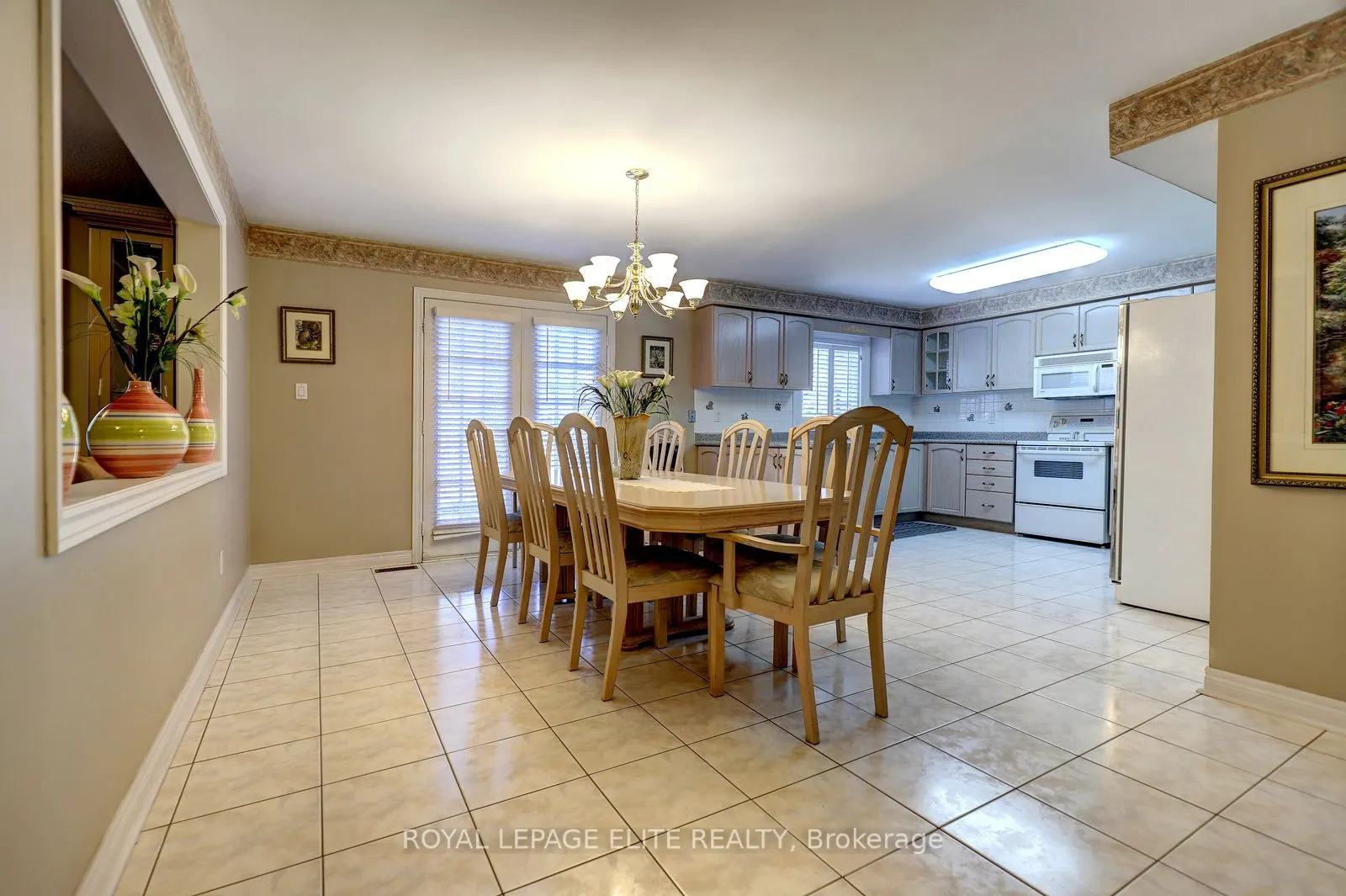 5 Pinecone Way E