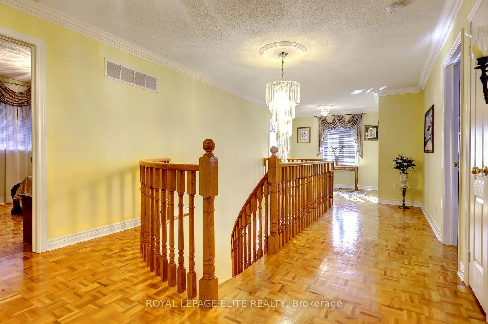 5 Pinecone Way E